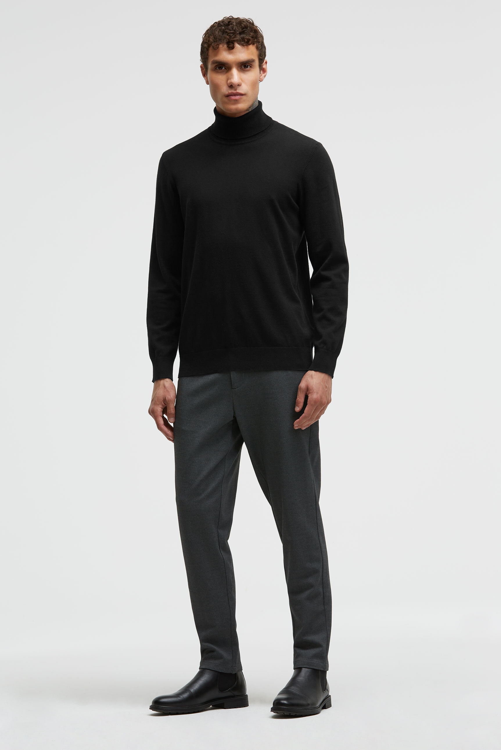 CMPD Rollkragenpullover aus Feinstrick