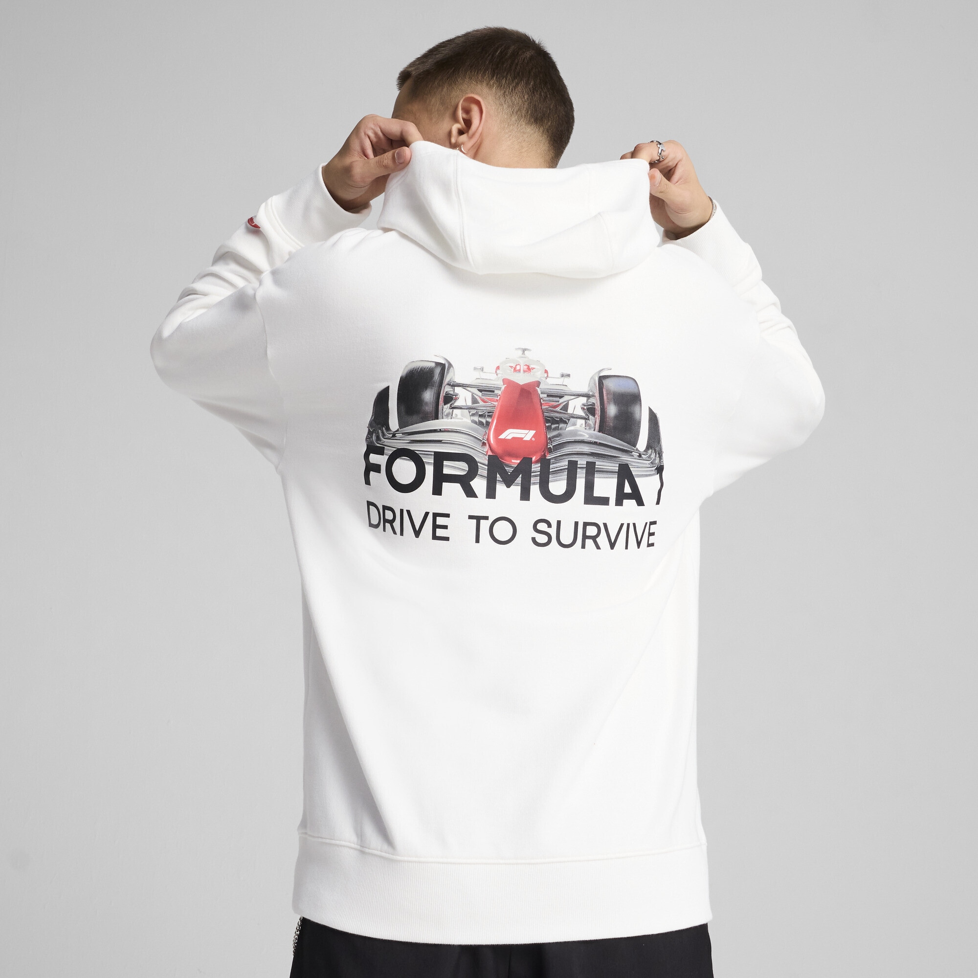 PUMA Hoodie »F1® Drive to Survive Graphic Hoodie Herren«