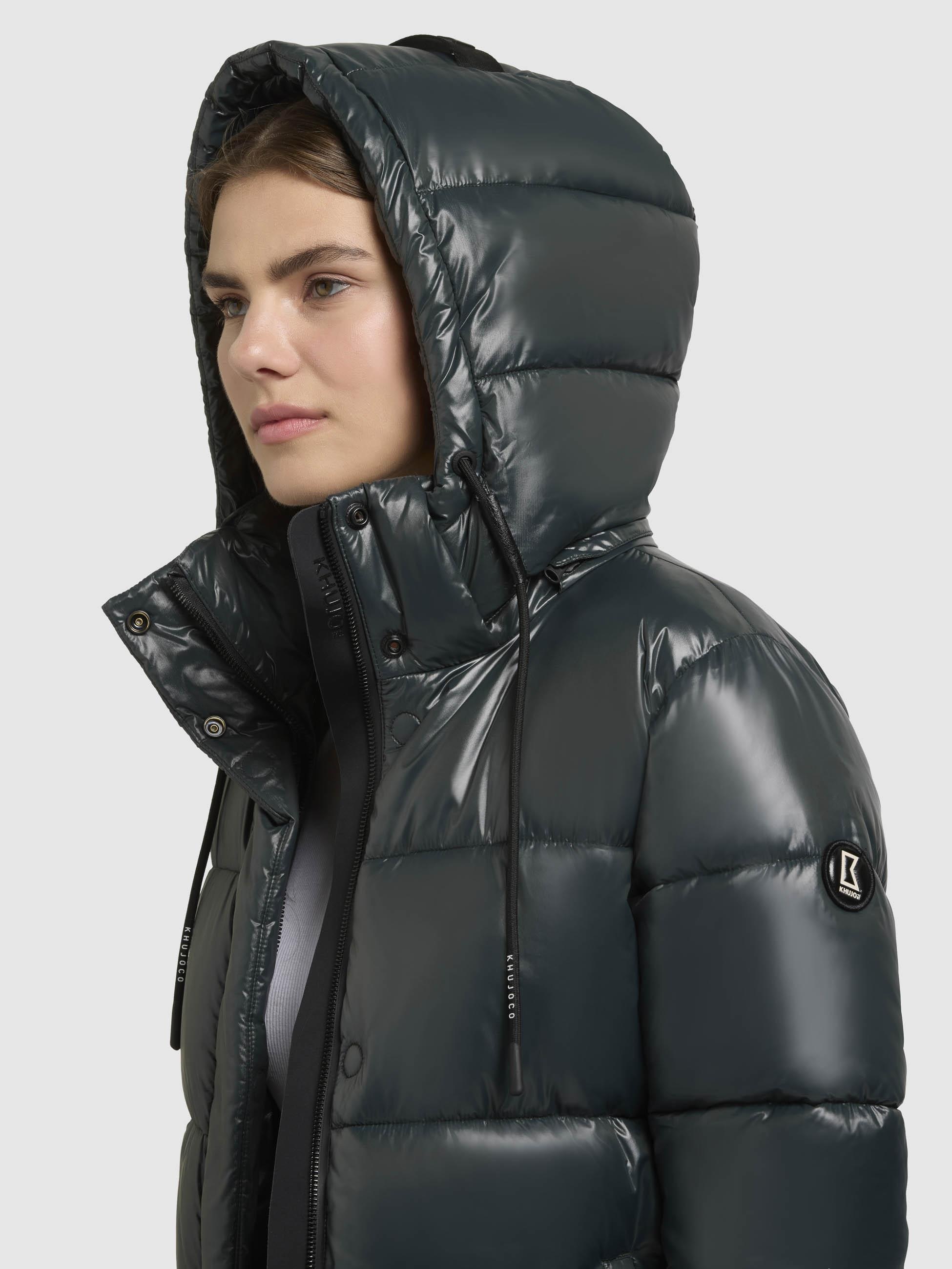 khujo Steppjacke »Jadet2-YM«, mit Kapuze, Schimmernder Winter Kurzmantel mit abnehmbarer Kapuze