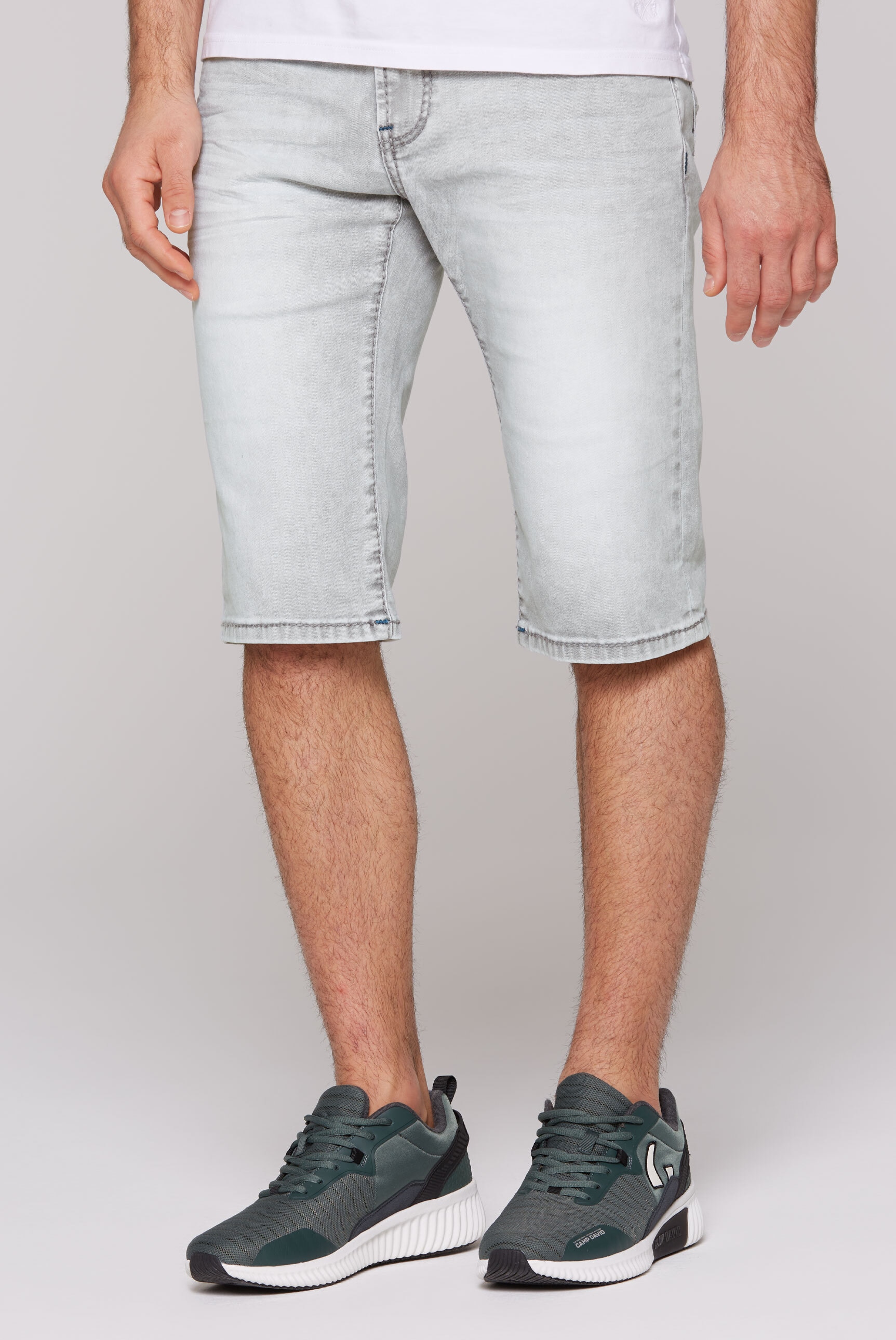 CAMP DAVID Jeansshorts, mit normaler Leibhöhe