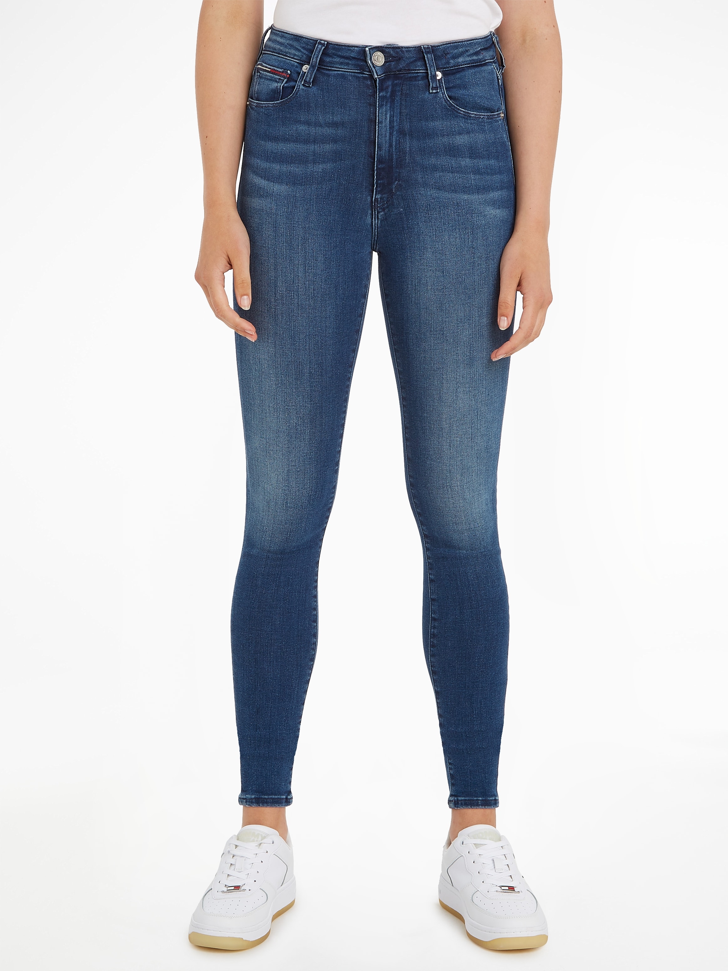 Tommy Jeans Skinny-fit-Jeans "SYLVIA HR SUPER SKNY", Hochwertige Materialien für einen bequemen und perfekten Sitz.