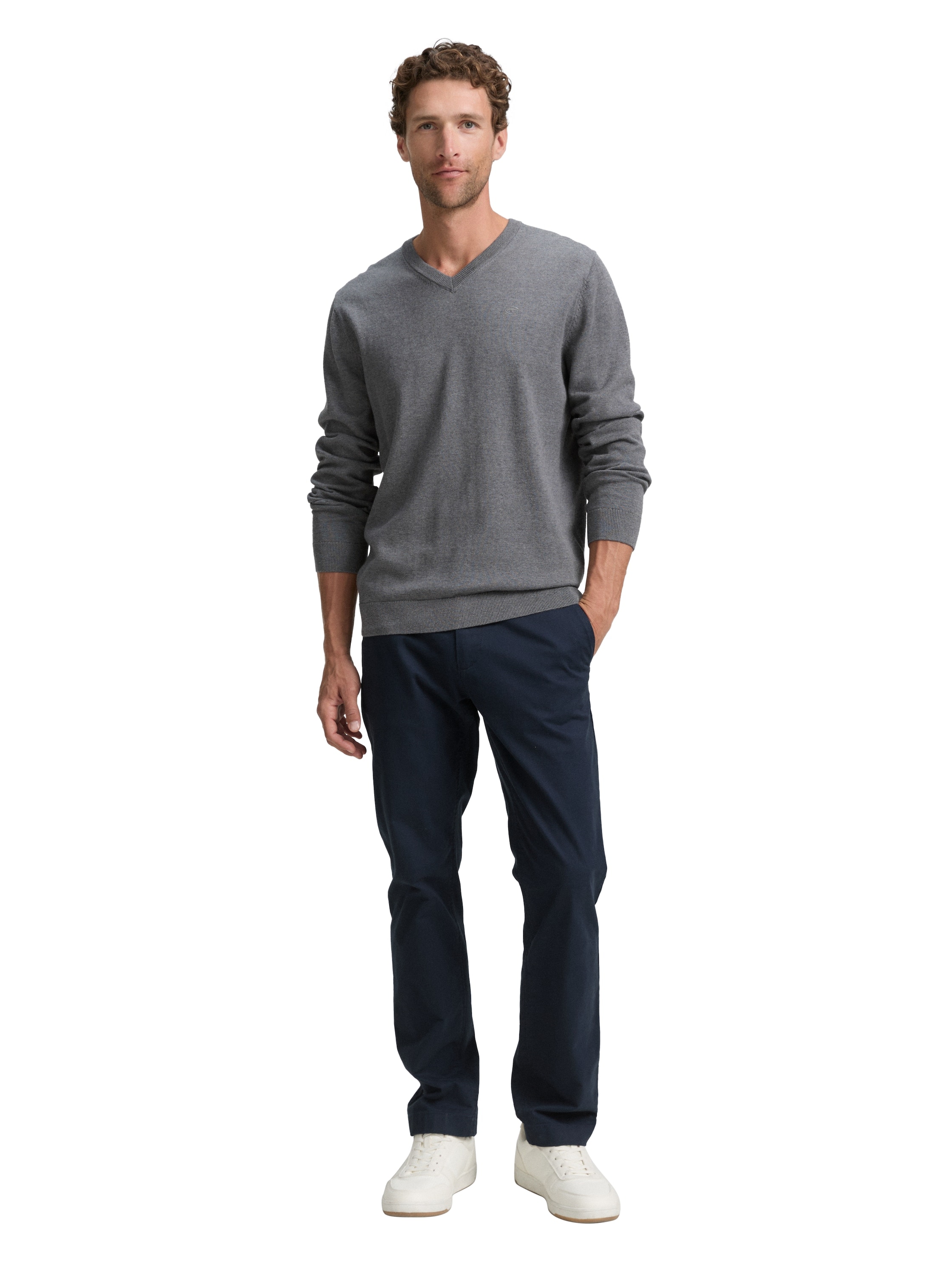 TOM TAILOR V-Ausschnitt-Pullover, mit kleiner Logo-Stickerei