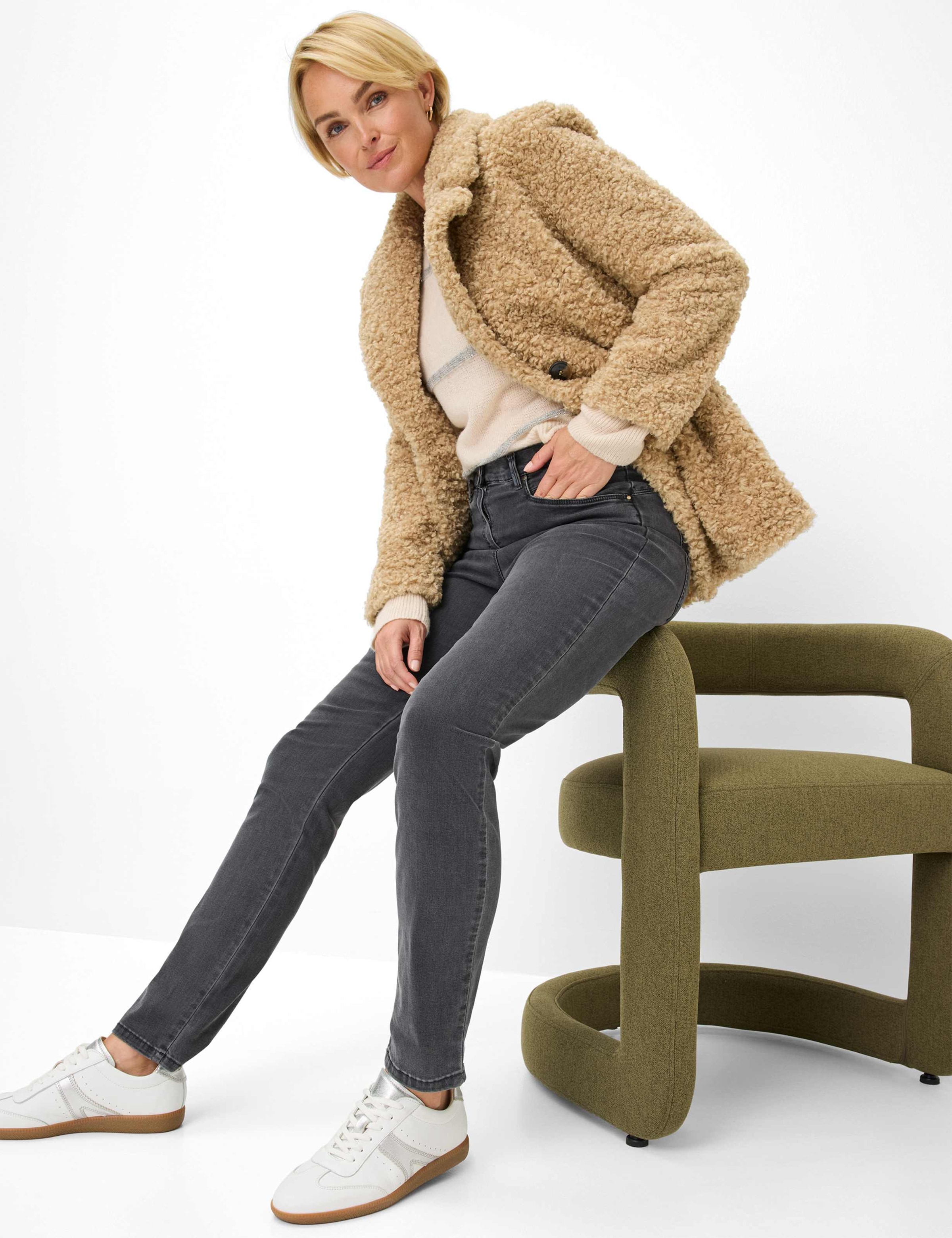 RAPHAELA by BRAX 5-Pocket-Jeans »Style LUCA«