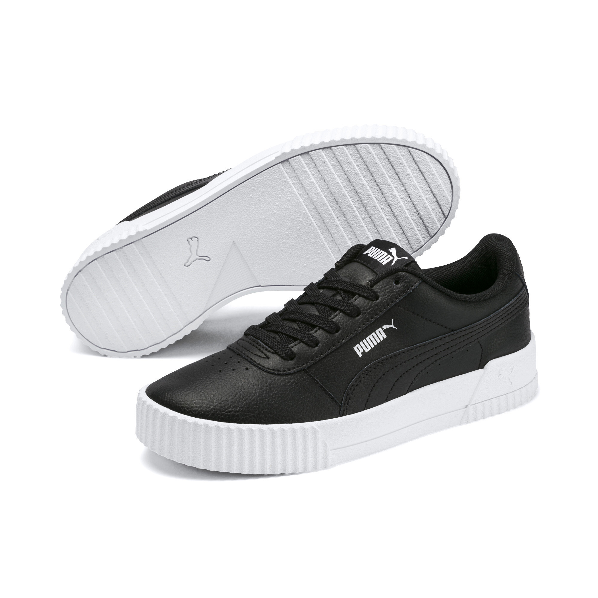 PUMA "CARINA L" mit perforierten Details, rutschfeste Gummilaufsohle