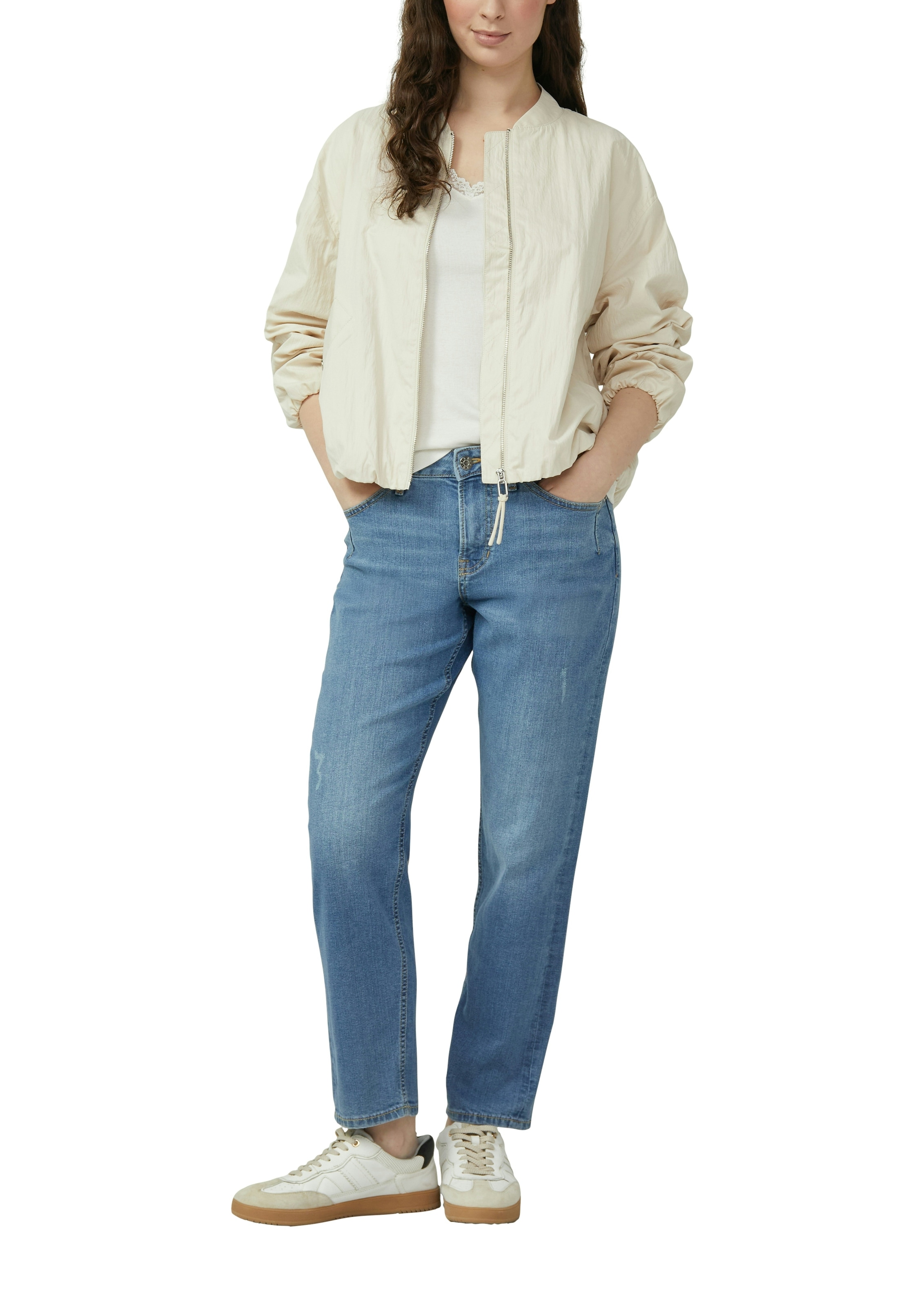 s.Oliver Kurzarmshirt mit V-Ausschnitt und Spitze