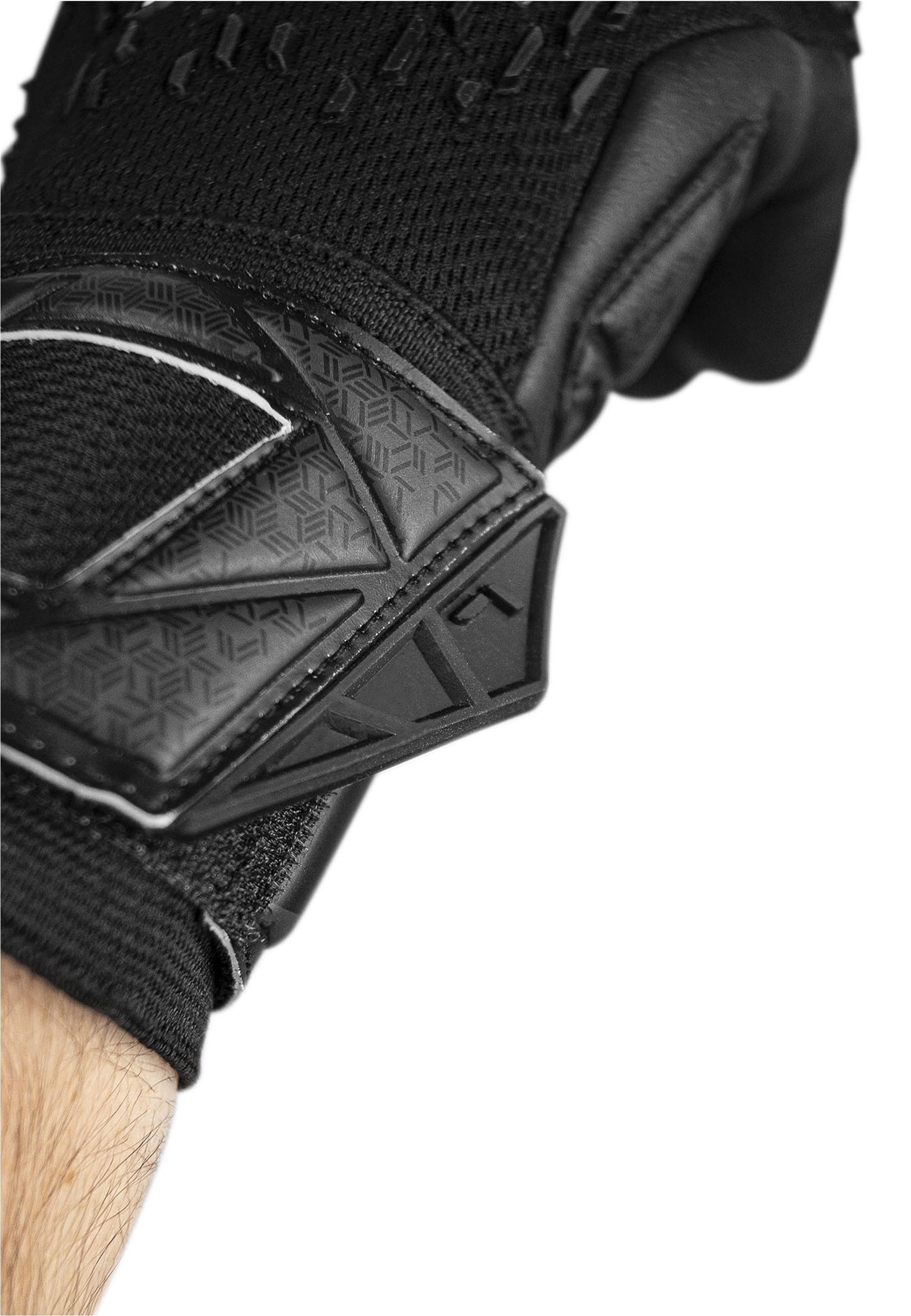 Reusch Torwarthandschuhe »Attrakt Freegel Infinity Finger Support« mit Evolution Negative Cut