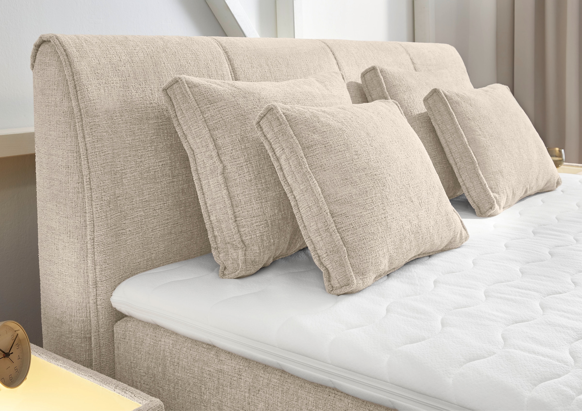 Jockenhöfer Gruppe Boxspringbett »"Carla", OTTOs Choice! Topseller, wahlweise mit oder ohne Bettkasten«, inkl. 4 Kissen, erhältlich in den Breiten 160 & 180cm