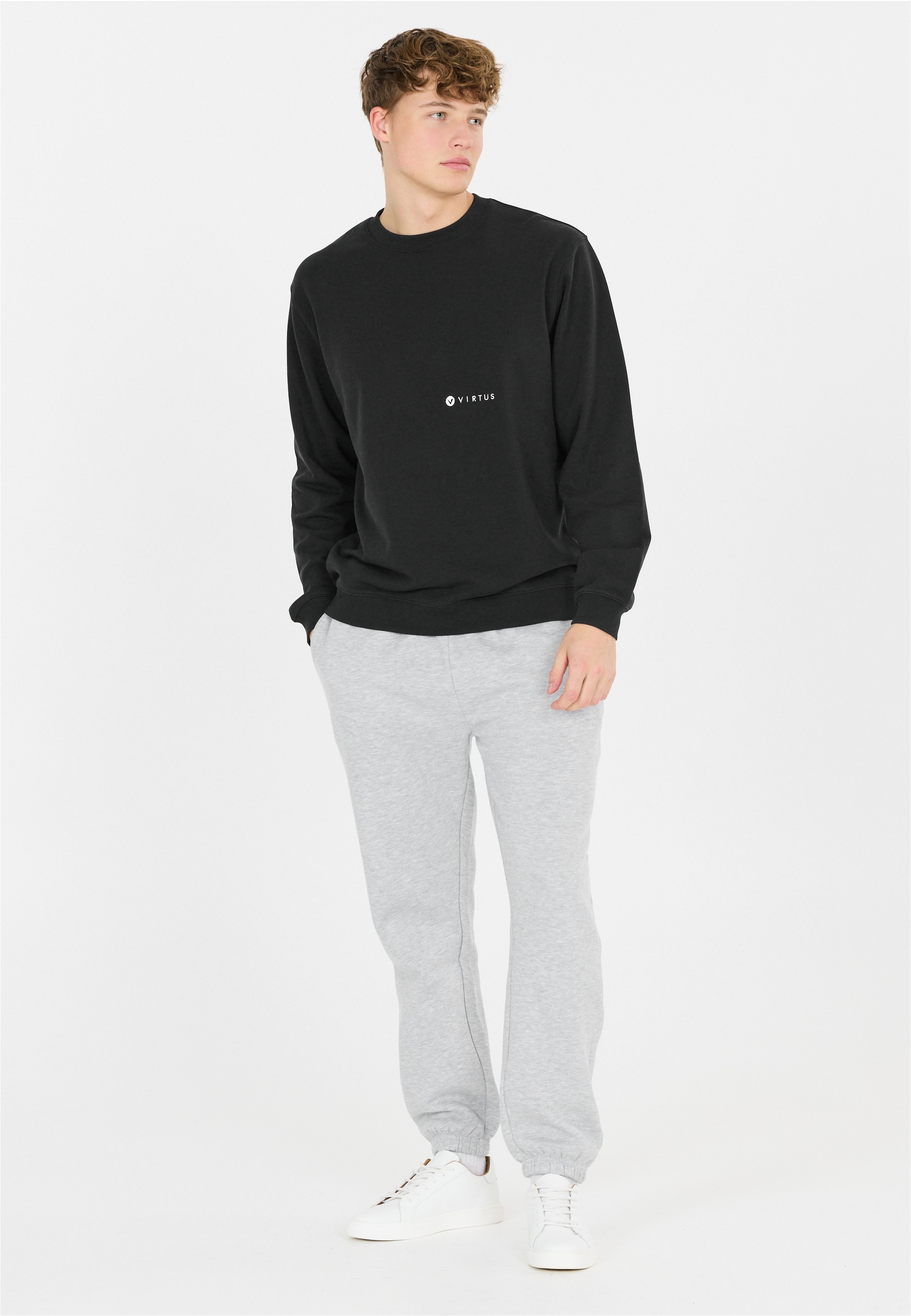 Virtus Sweatshirt »Kayden«, aus superweichem, atmungsaktivem Material