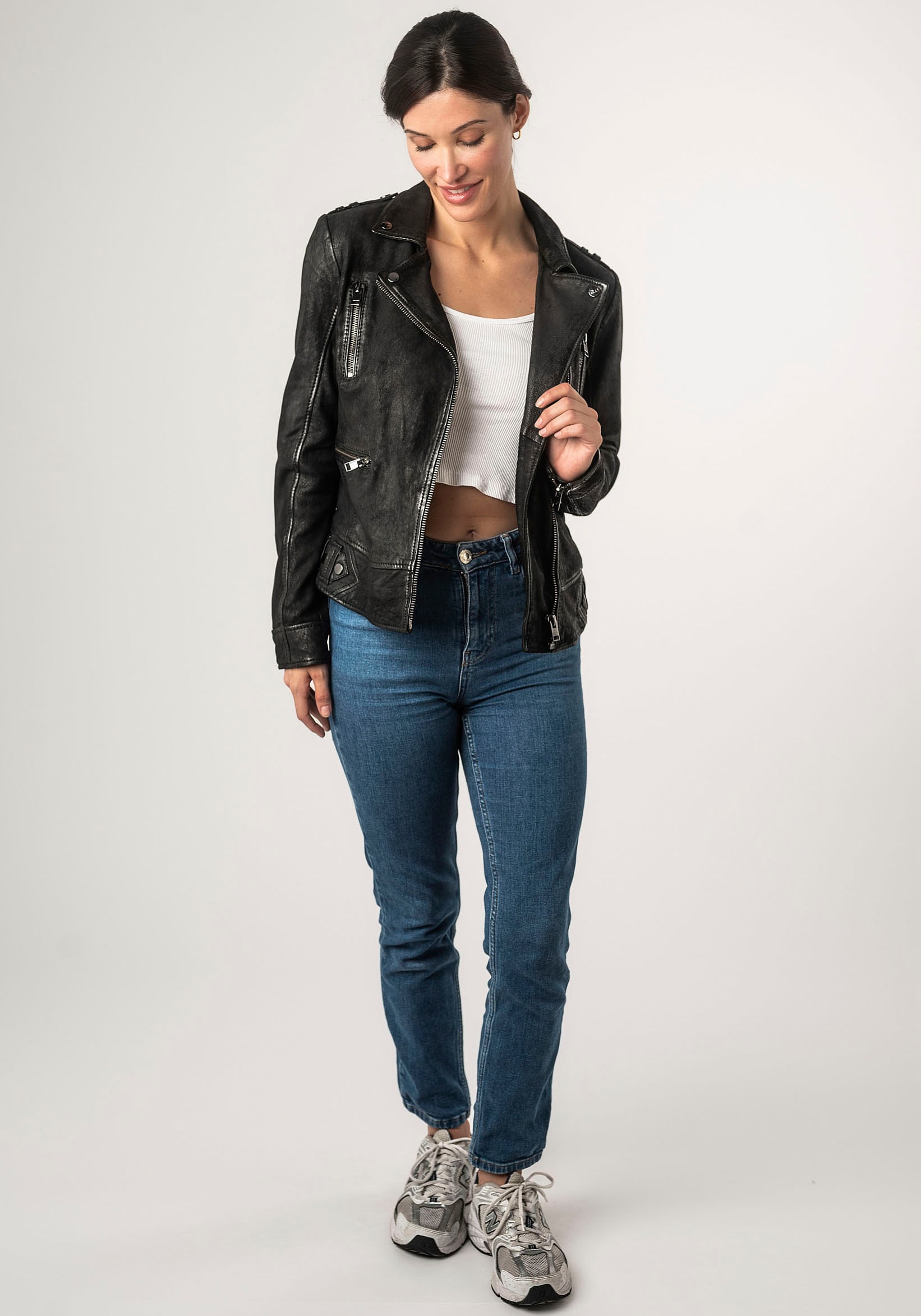Mauritius Lederjacke »2Wtashi«, mit Schulterklappen, mit Nieten, mit Zipper-Taschen