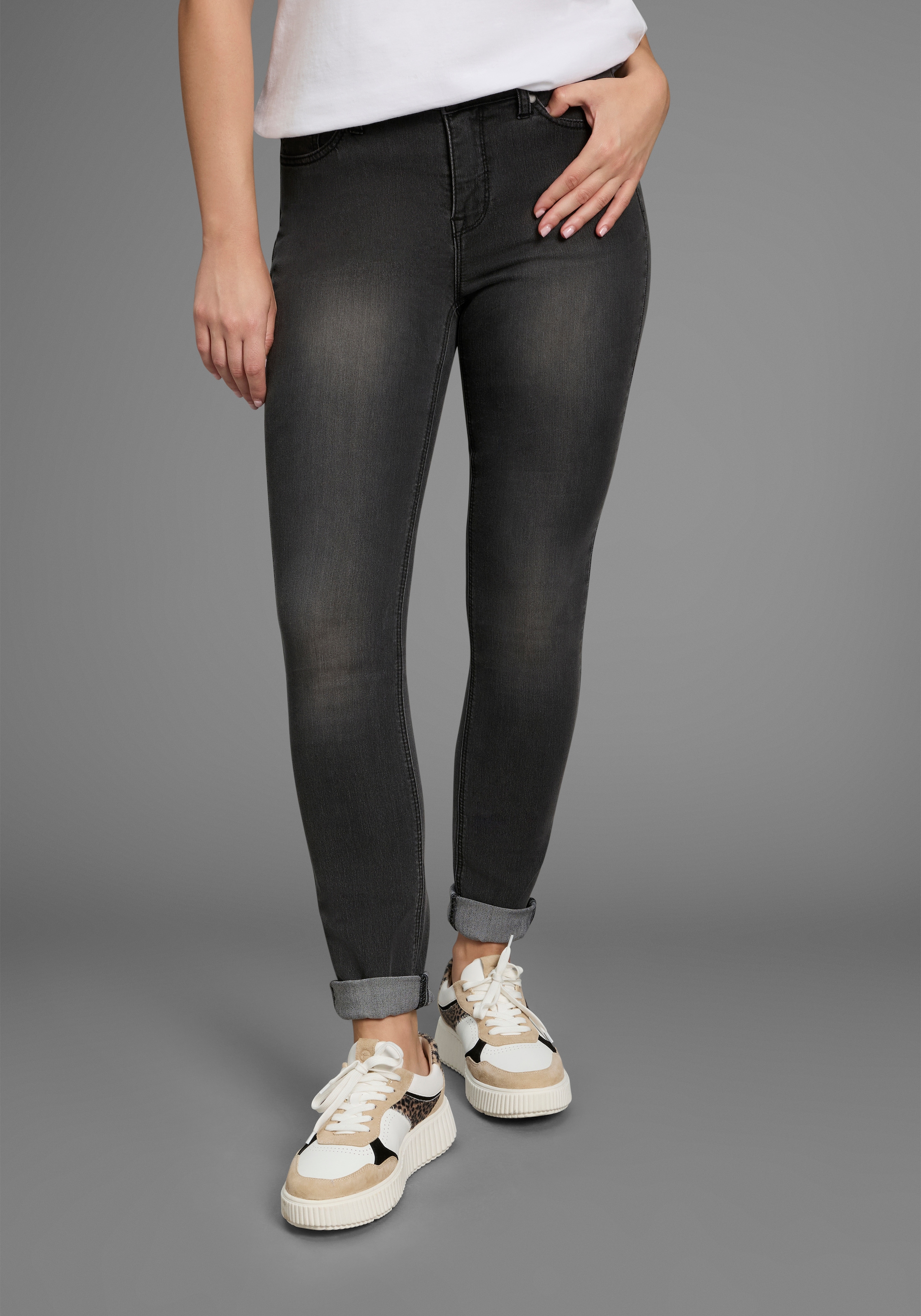 Arizona "Shaping" enge Passform, Röhrenjeans, Used-Look-Waschung, hohe Leibhöhe