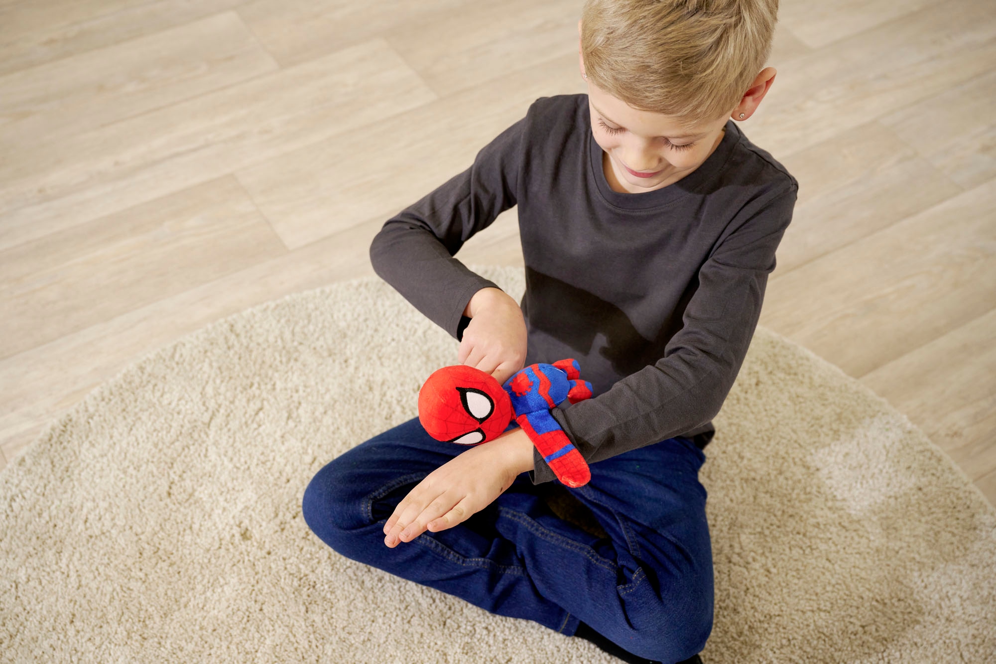 SIMBA Plüschfigur »Marvel Spider-Man Schnapparmband, 17 cm«
