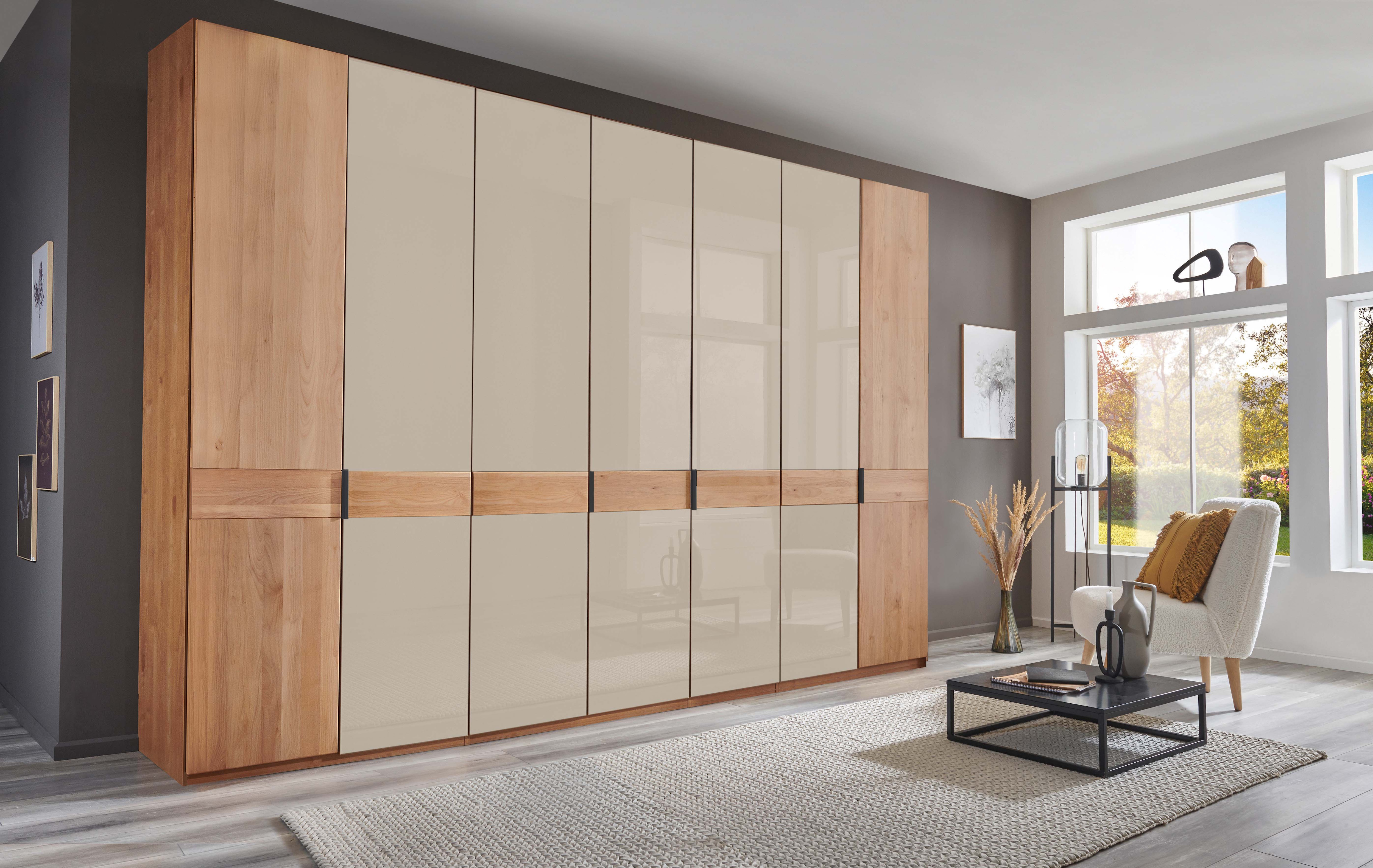WIEMANN Kleiderschrank "Cardiff, Massivholztüren in Kombination mit Glas- oder Spiegeltüren" 4 Breiten, 2 Höhen 216/236cm auswählbar, hochwertiges Design in langlebiger Qualität, viel Stauraum