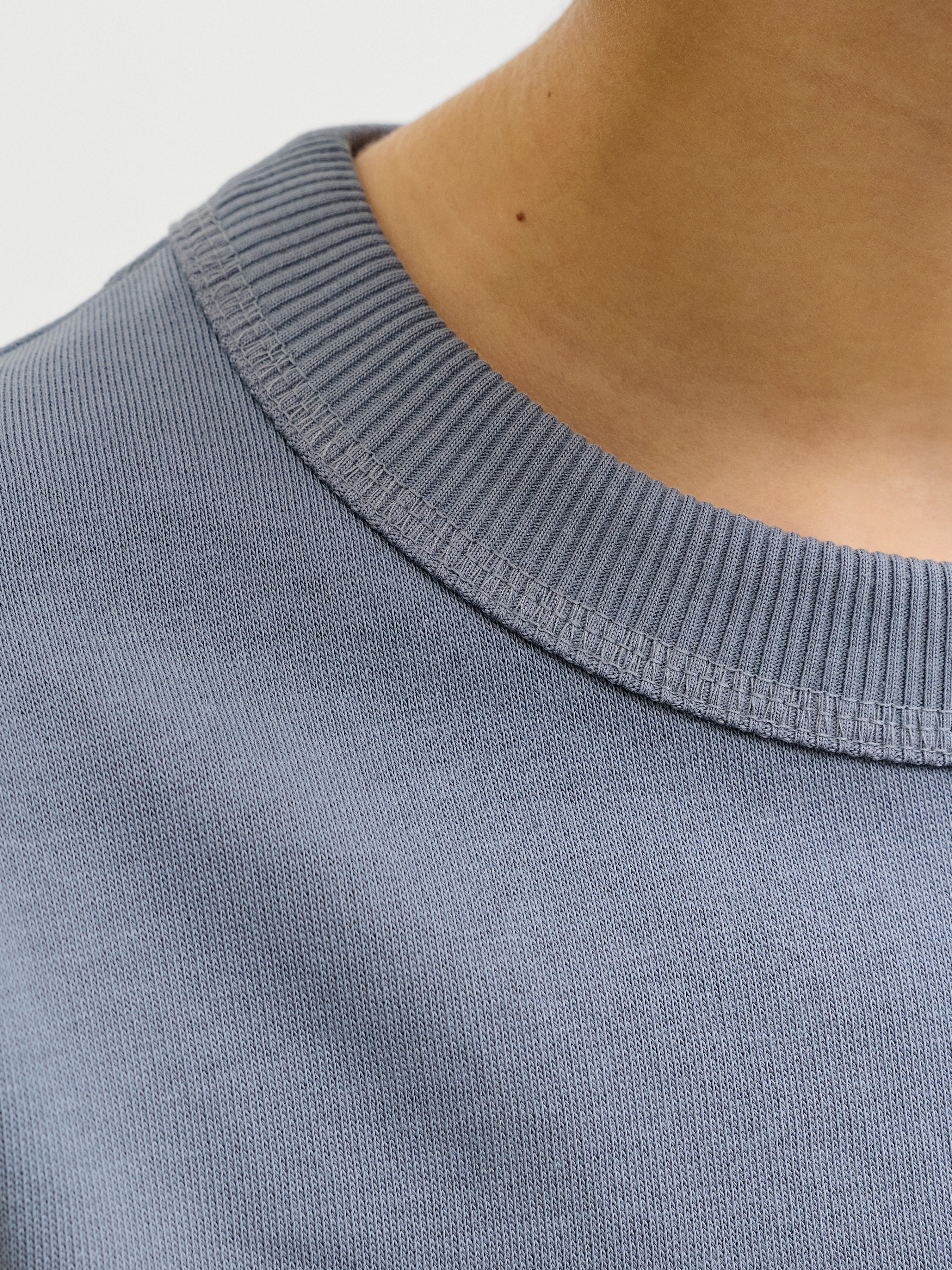 Thumbnail - Jack & Jones Junior Sweatshirt "JORNORREBRO EMB SWEAT CREW NOOS JNR"