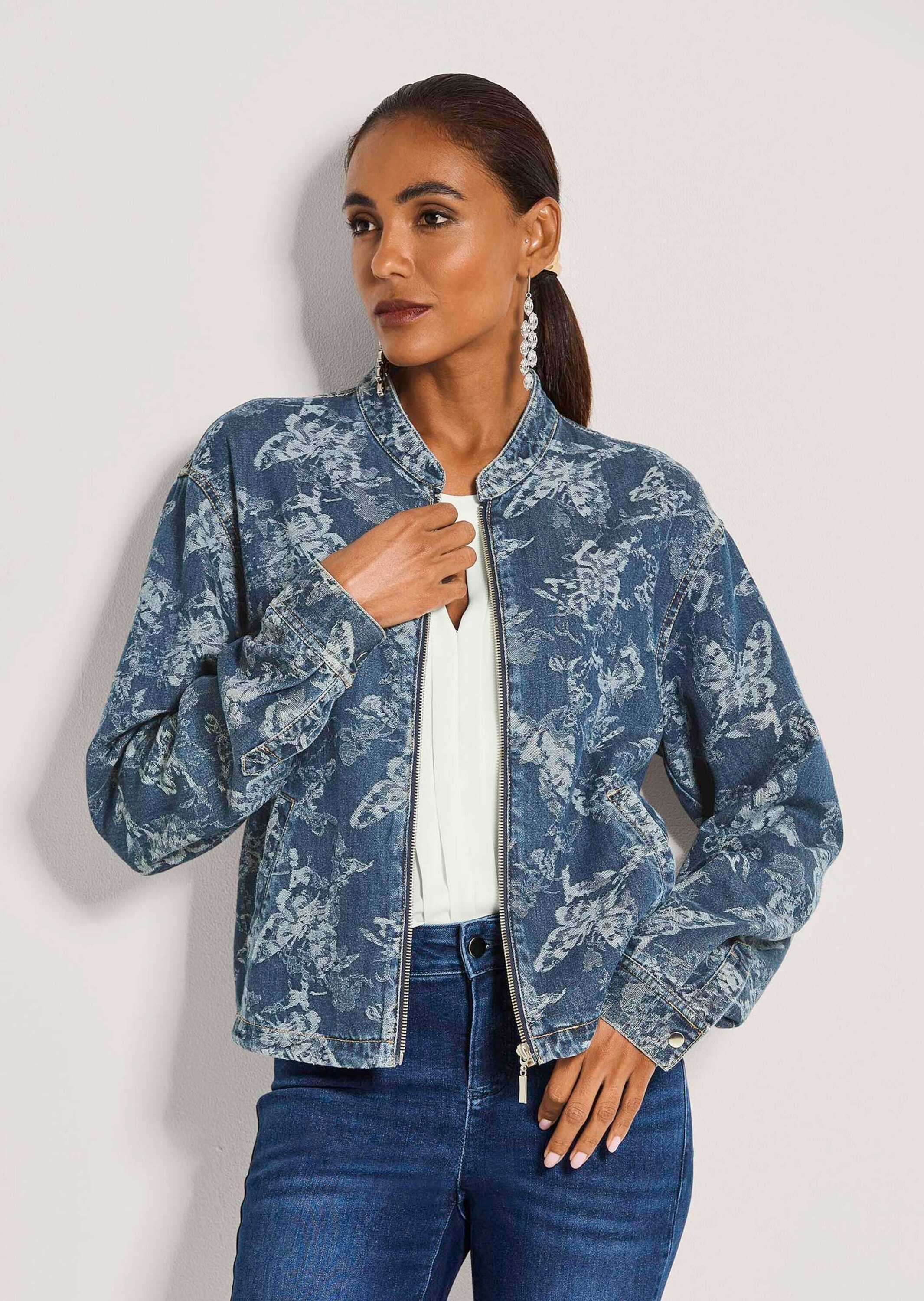 Thumbnail - MADELEINE Kurzjacke "Blouson Jeansjacke mit floralem Muster" Trendstarkes Jaquardmuster