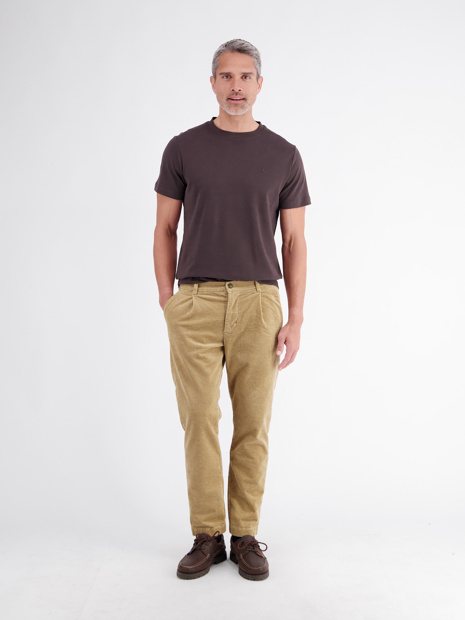 LERROS Chinohose »Bequeme und robuste Chino aus flexiblem Cordgewebe«