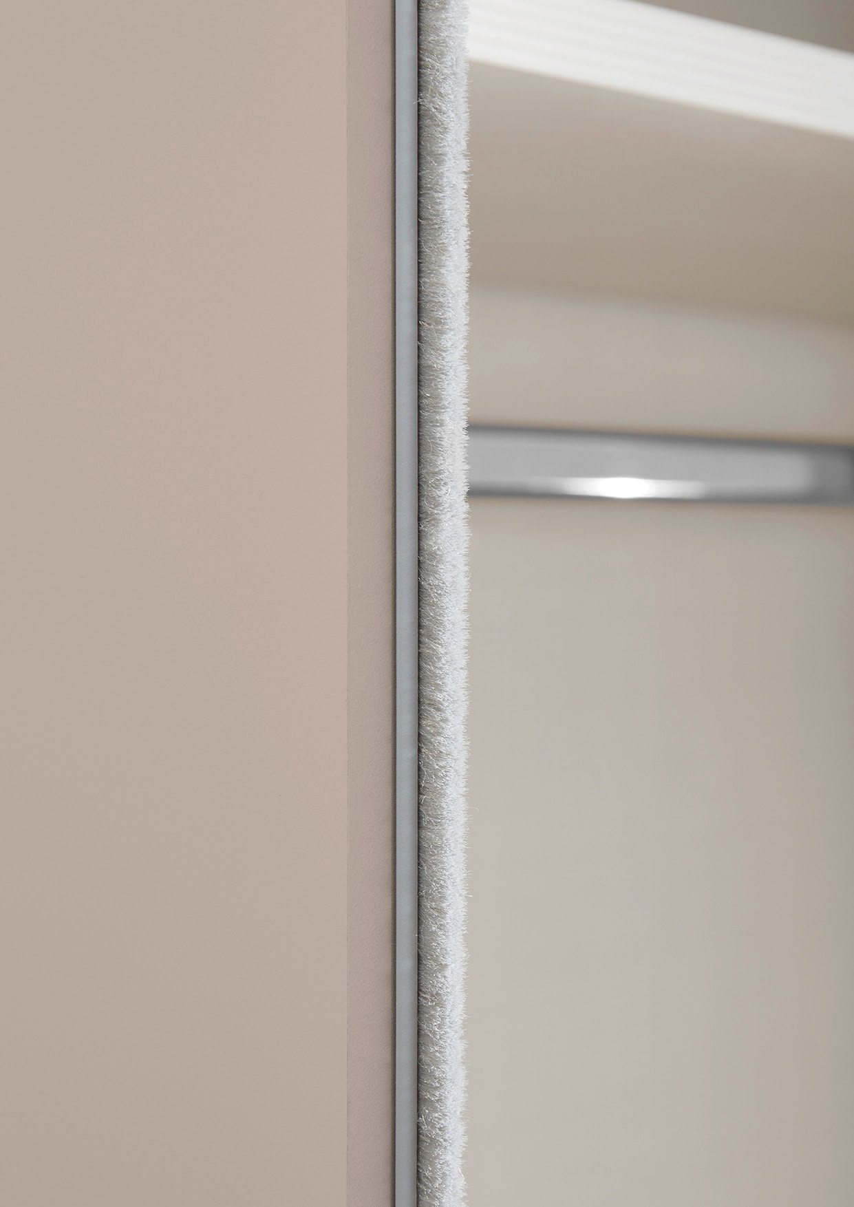 STAUD Schwebetürenschrank »Sinfonie Plus, edles Design in hochwertiger Qualität, Made in Germany«, Mit vier verschiedenen Ausstattungsvarianten
