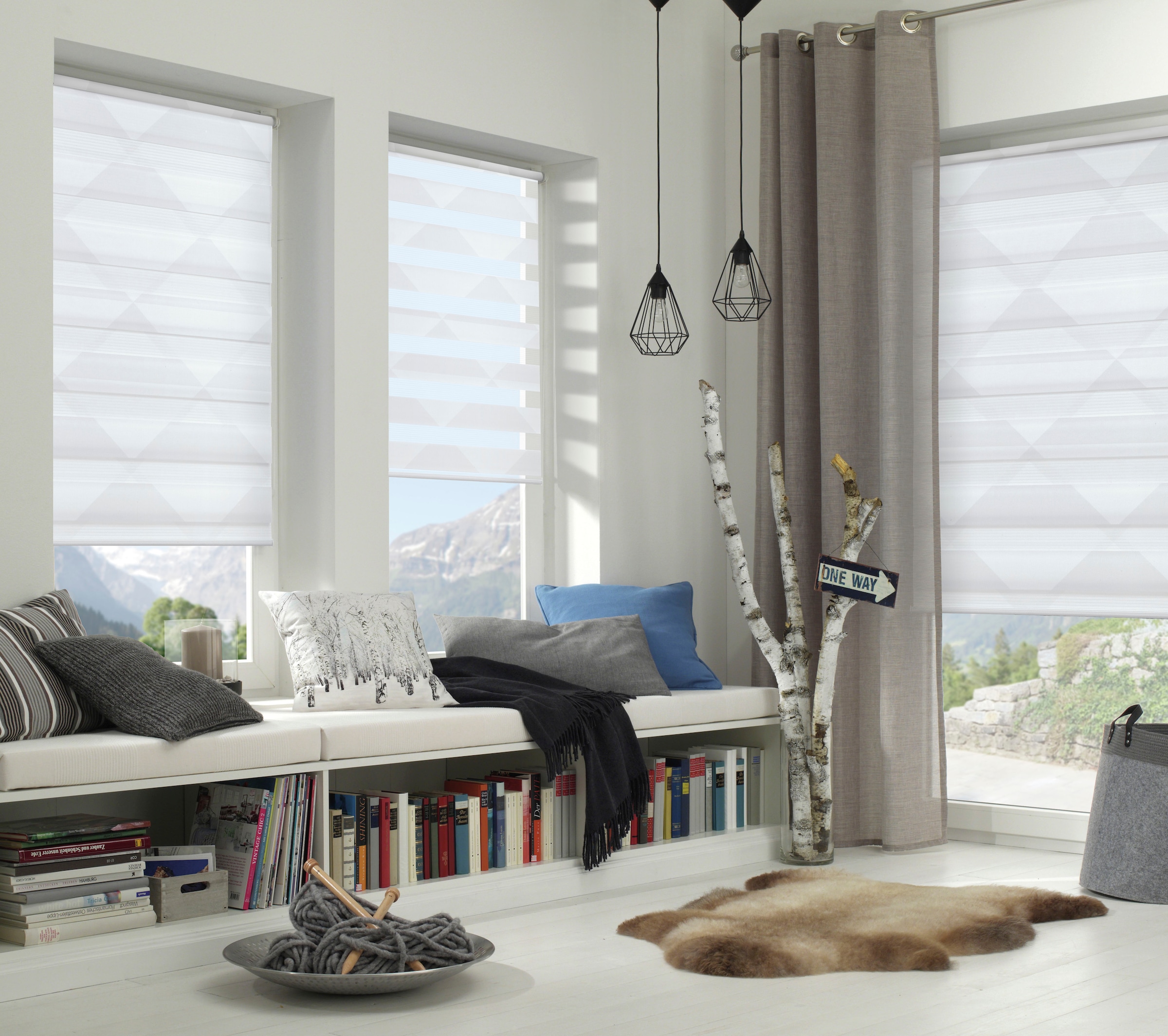 GARDINIA Doppelrollo »EASYFIX Duo Rollo Triangle«, Lichtschutz, Sichtschutz, mit Bohren/ohne Bohren, freihängend, segmentweise gewebter Stoff