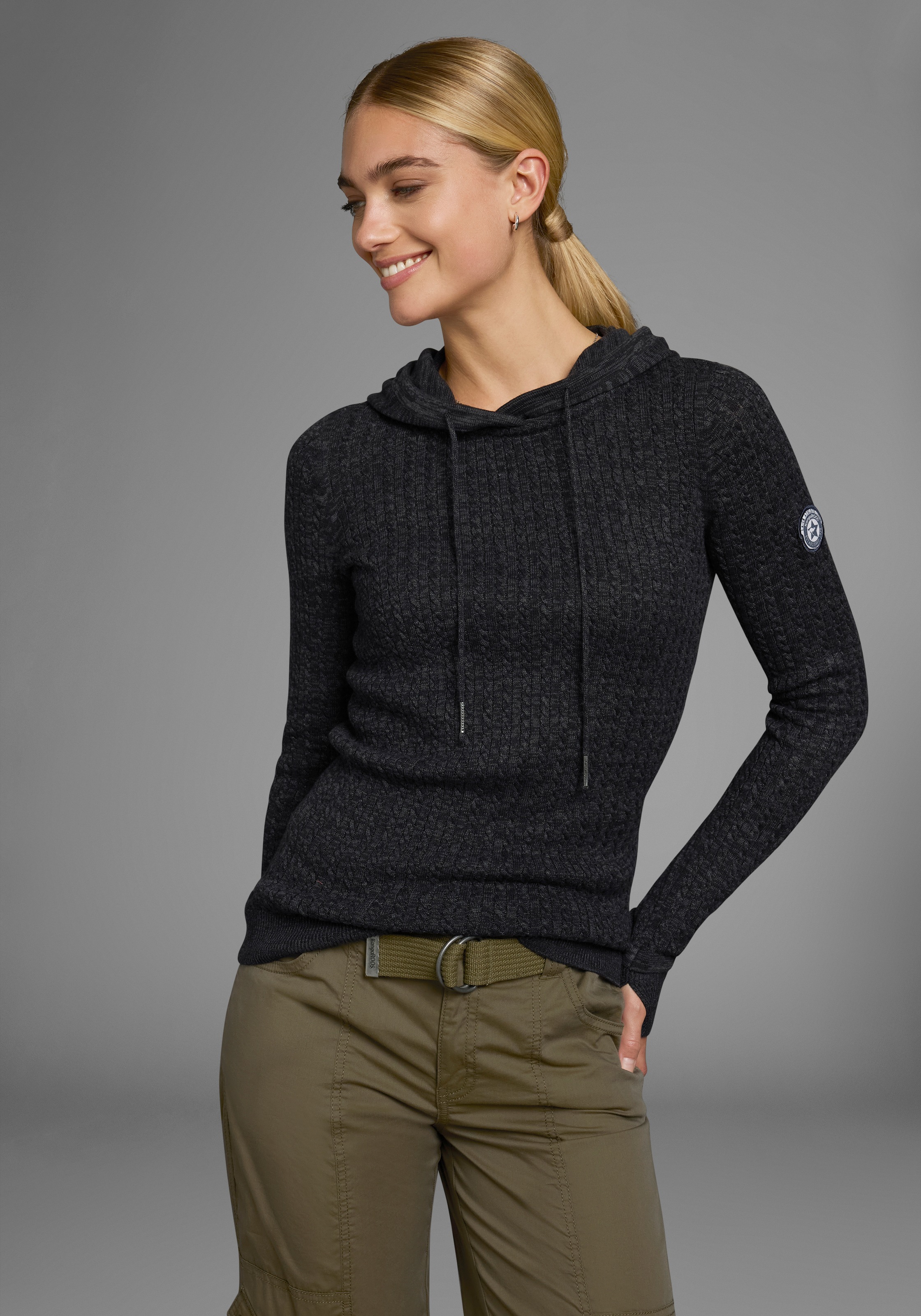 KangaROOS Kapuzenpullover im feinen Zopf-Strick-Design günstig online kaufen