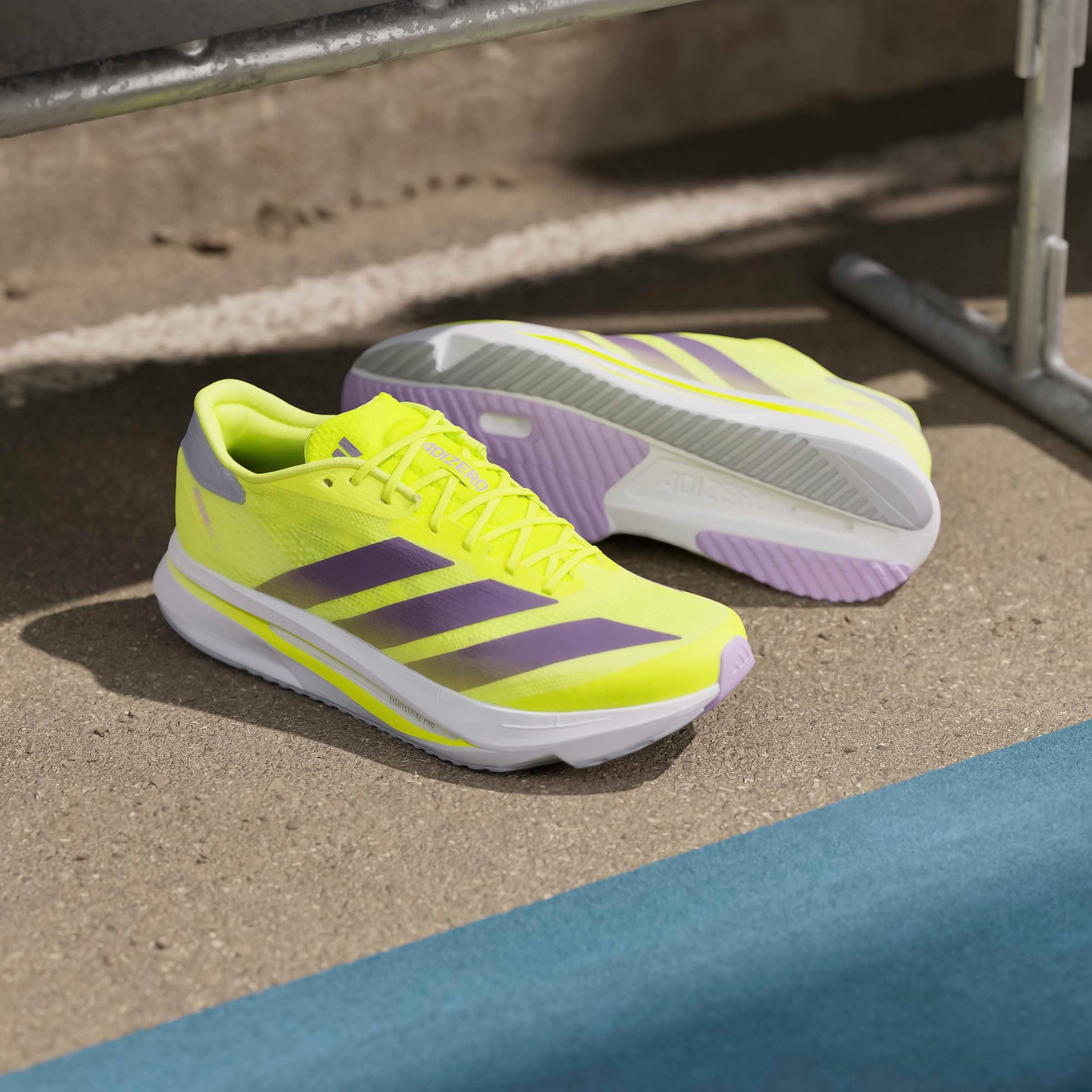 adidas Performance Laufschuh »ADIZERO SL2 M«  mit Lightstrike-Sohle