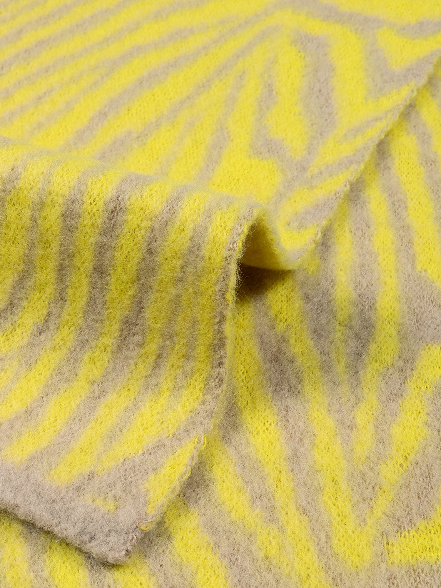 Lieblingsstück Schal »Damen-Strickschal« elegant und warm