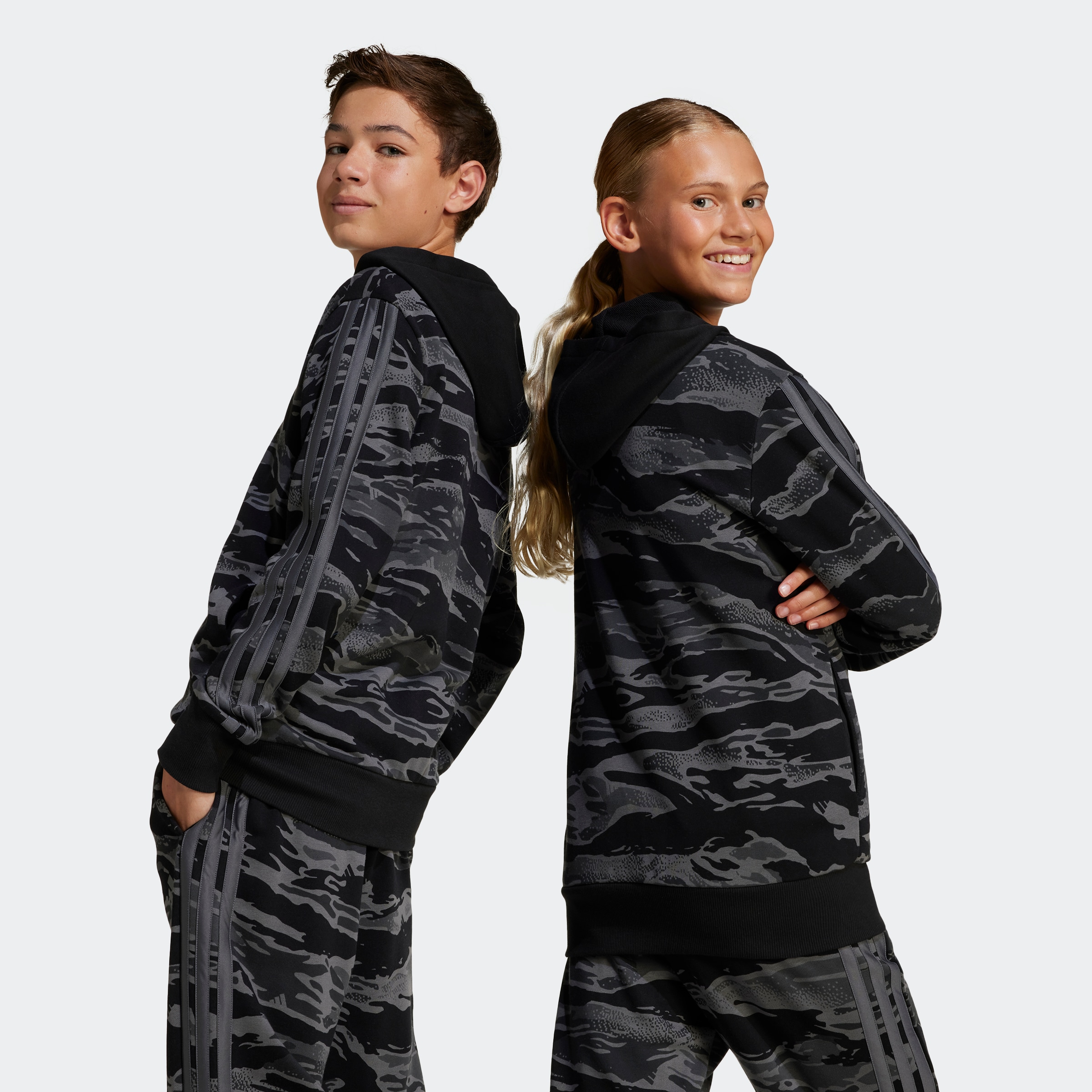 adidas Sportswear Kapuzensweatshirt »J CAMO FZ HD«