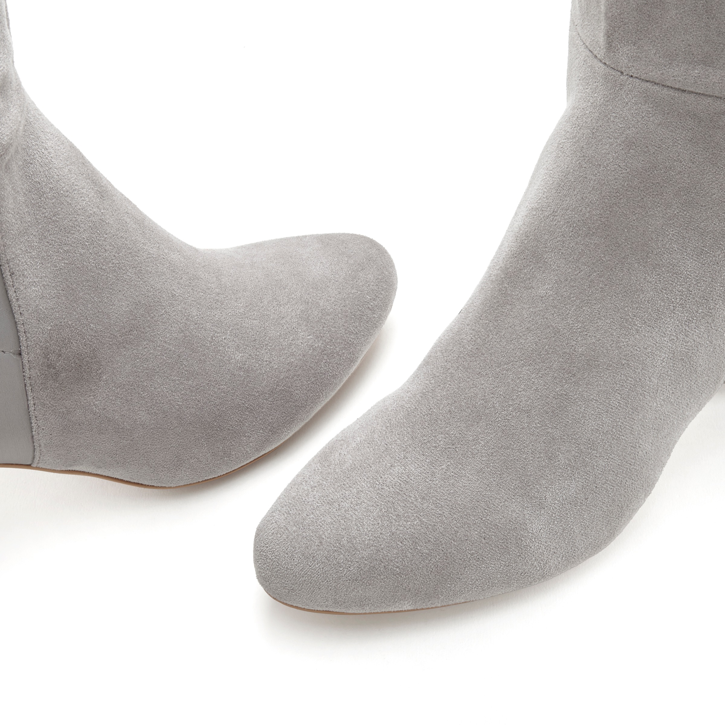 Stiefel LASCANA, Damen, Gr. 36, grau, Obermaterial: 50% Lederimitat, 50% Textilmaterial. Decksohle: 100% Lederimitat. Futter: 100% Textilmaterial. Laufsohle: 100% Synthetik, unifarben, Schuhe Stiefel, mit Stretcheinsatz und Langschaft, Stiefelette, Langer 3