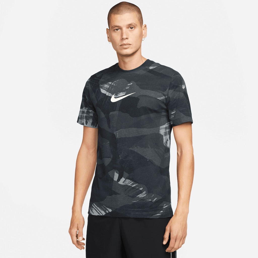 Nike T-Shirt »Dri-FIT Men's Camo Print Training T-Shirt«