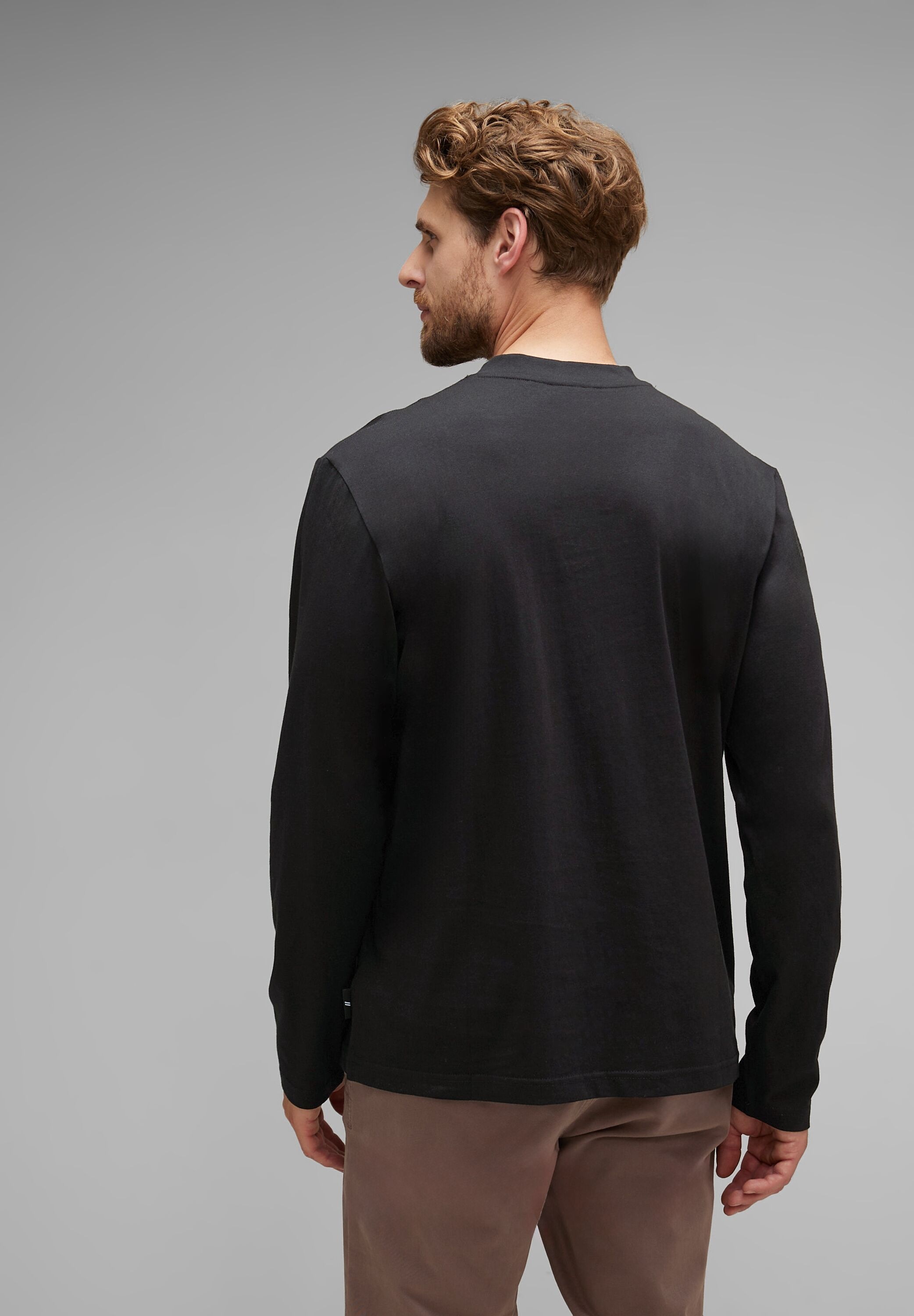 STREET ONE MEN Langarmshirt, mit Knopfleiste günstig online kaufen