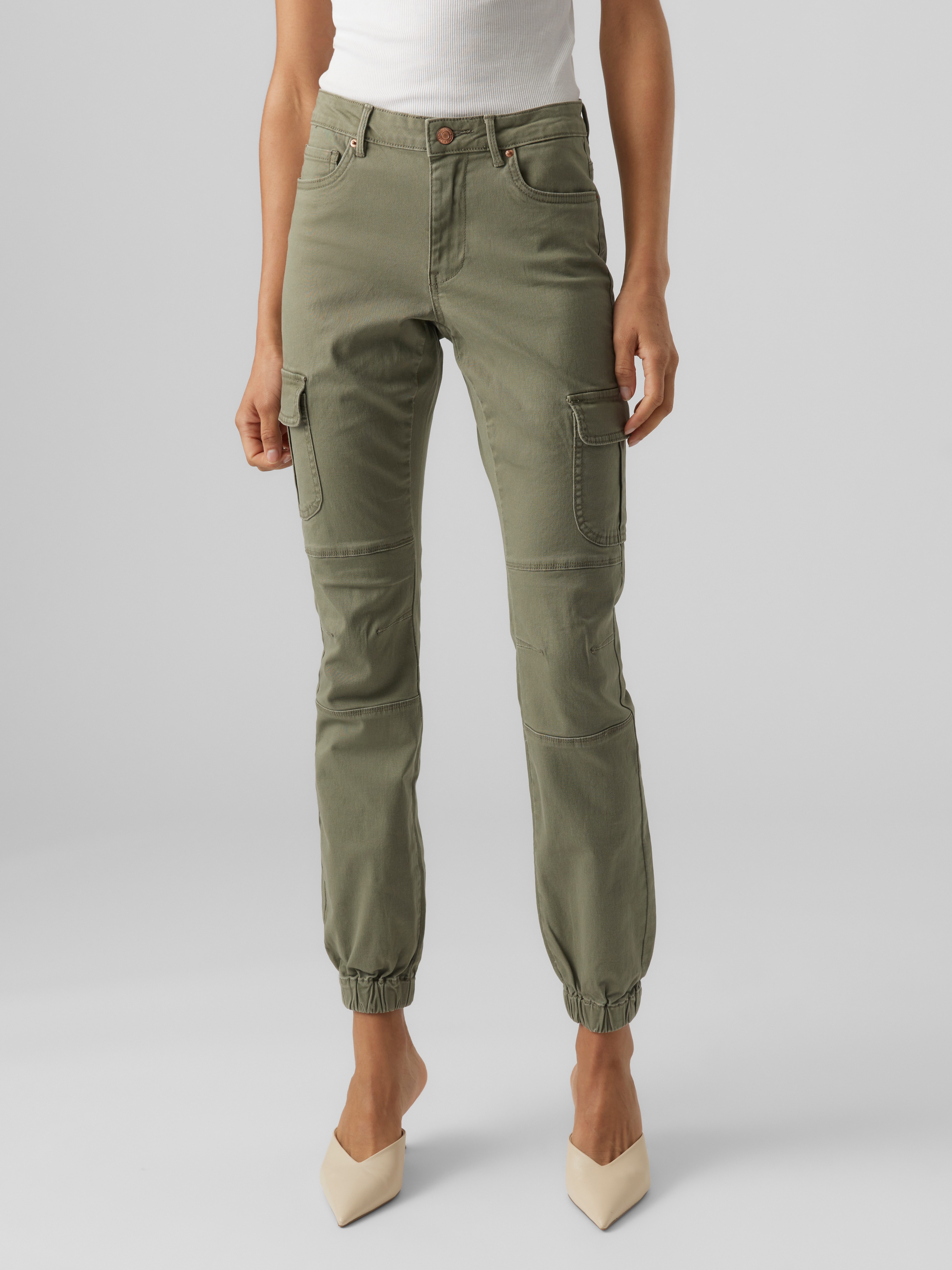 Vero Moda 1100000002199 "VMIVY MR ANKLE CARGO PANTS NOOS"