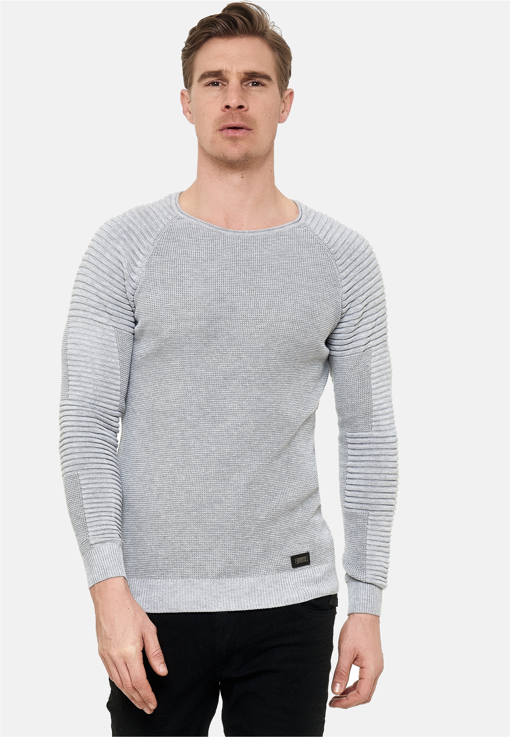 Rusty Neal Strickpullover mit modernem Rundhalsausschnitt