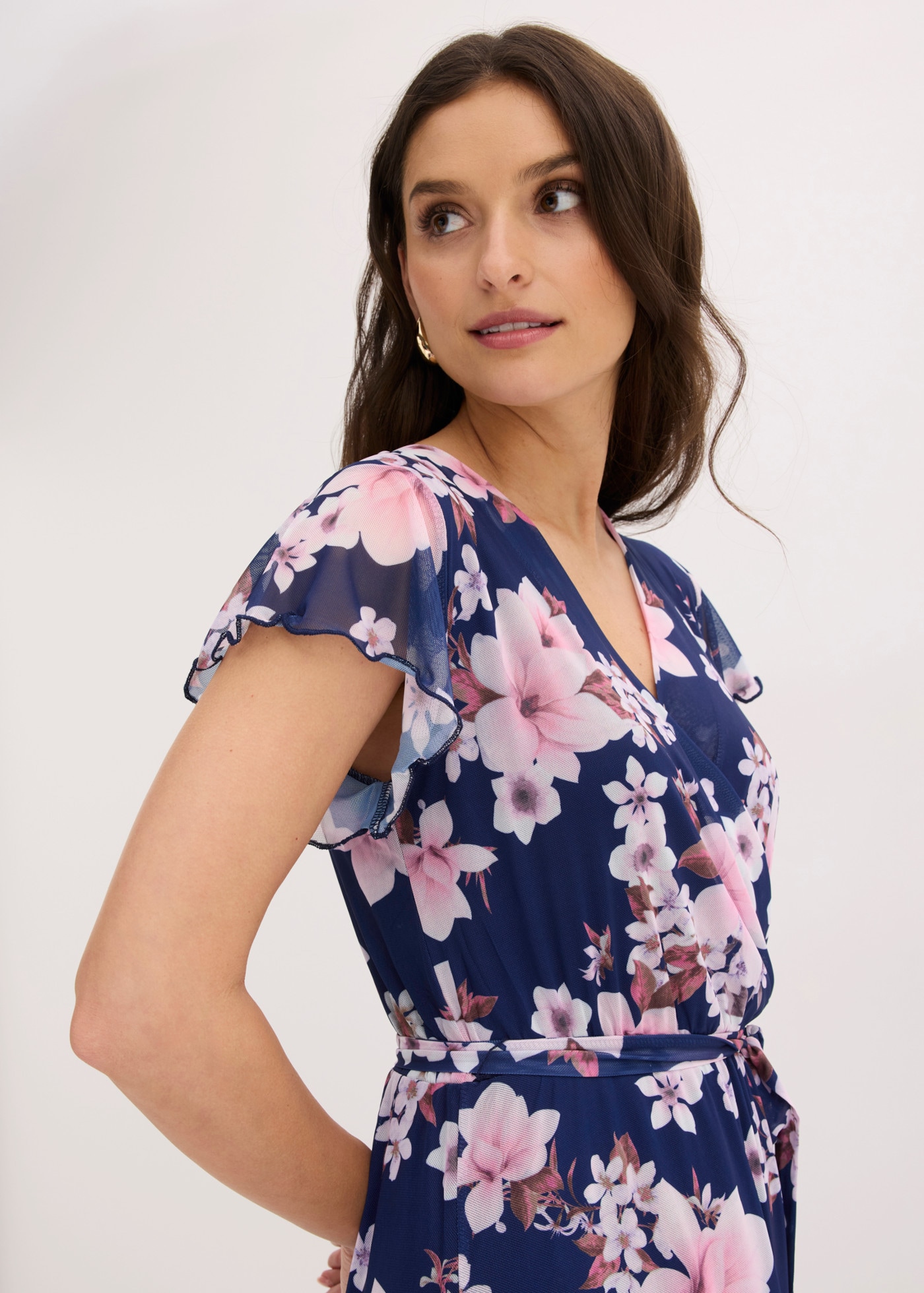 bonprix Midikleid ausgestellte Passform, mit Bindegürtel, Kurzarm-Design
