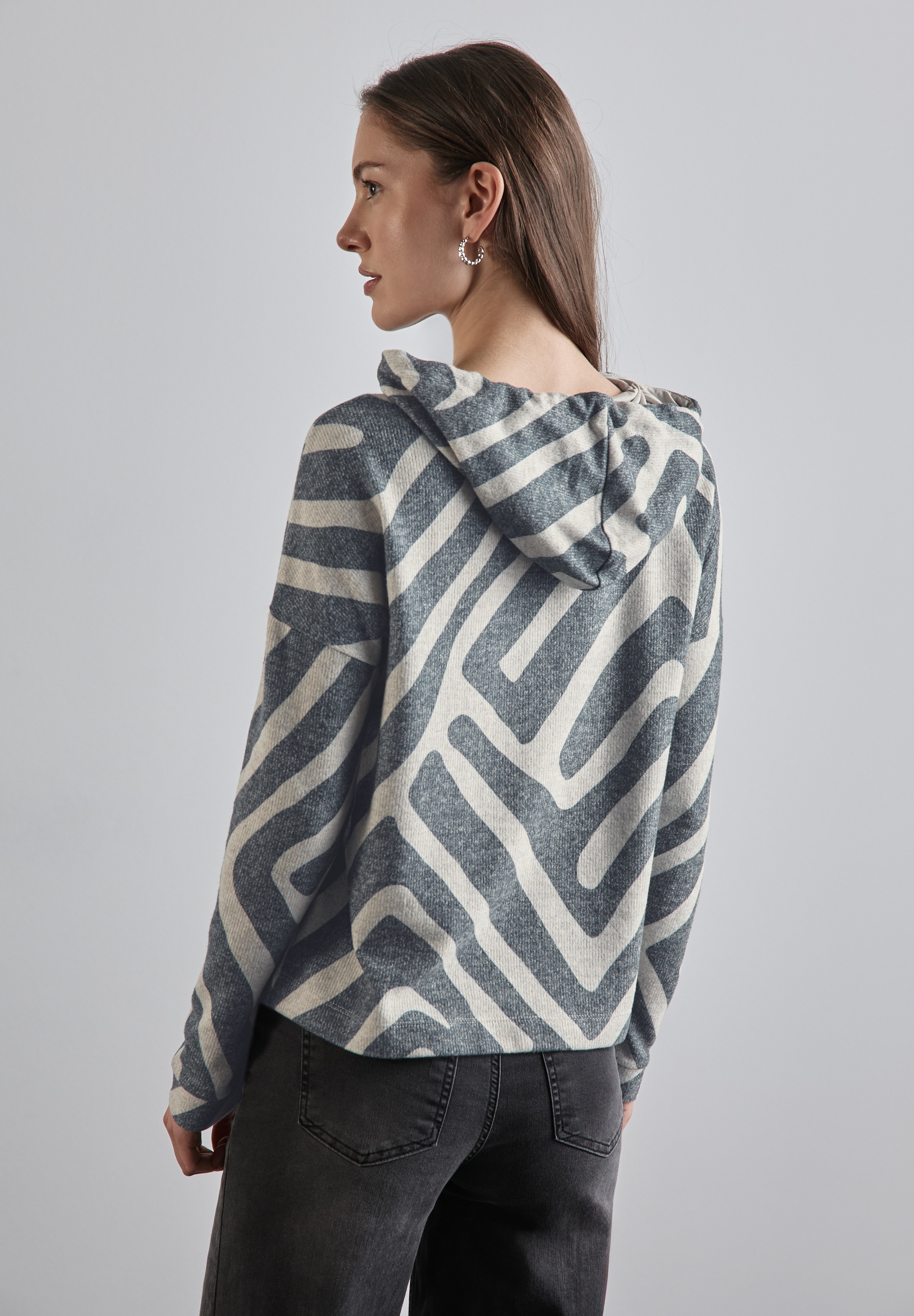 STREET ONE Kapuzenshirt aus elastischem Materialmix günstig online kaufen