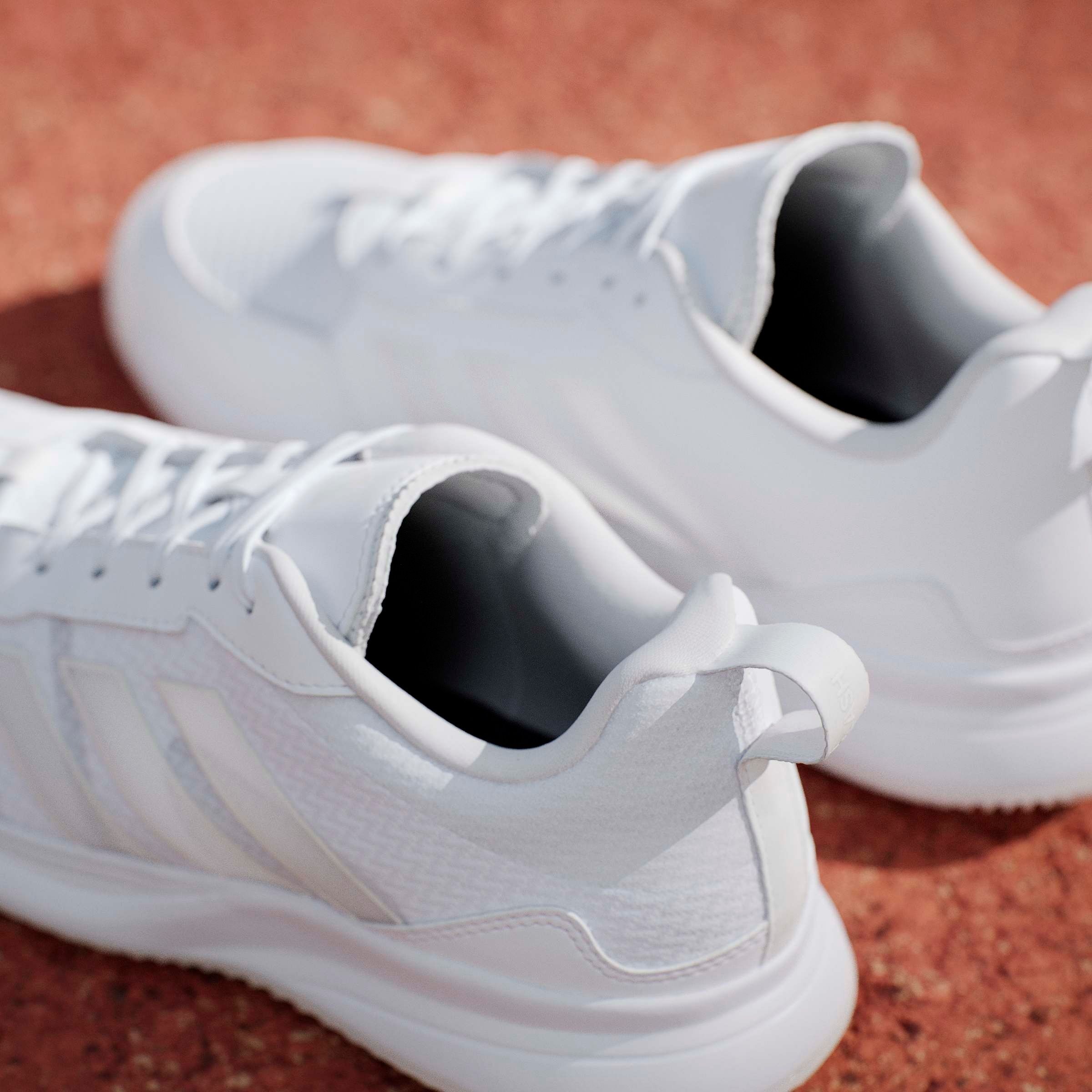 adidas Performance Tennisschuh »AVAFLASH«