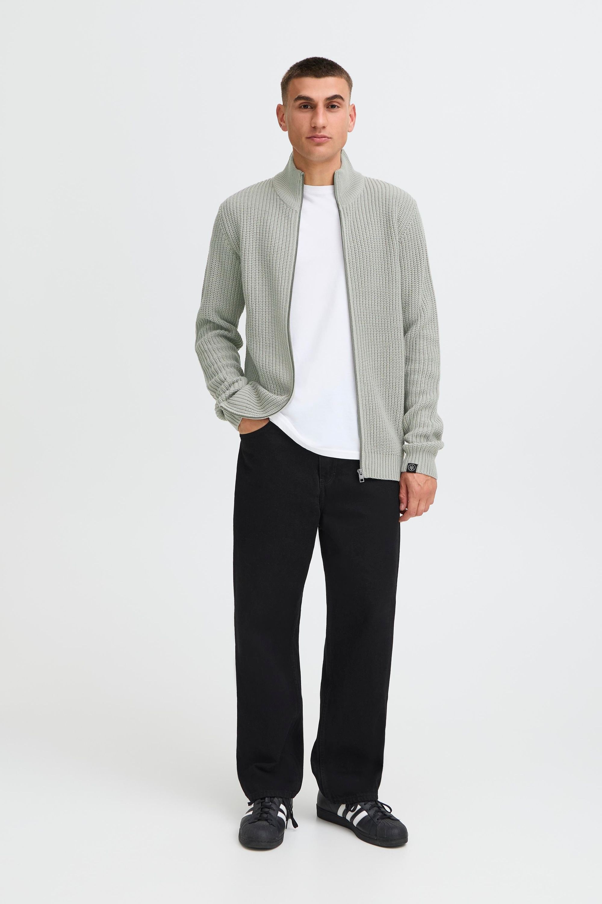 !Solid Strickjacke »Trainingsjacke SDARNO«