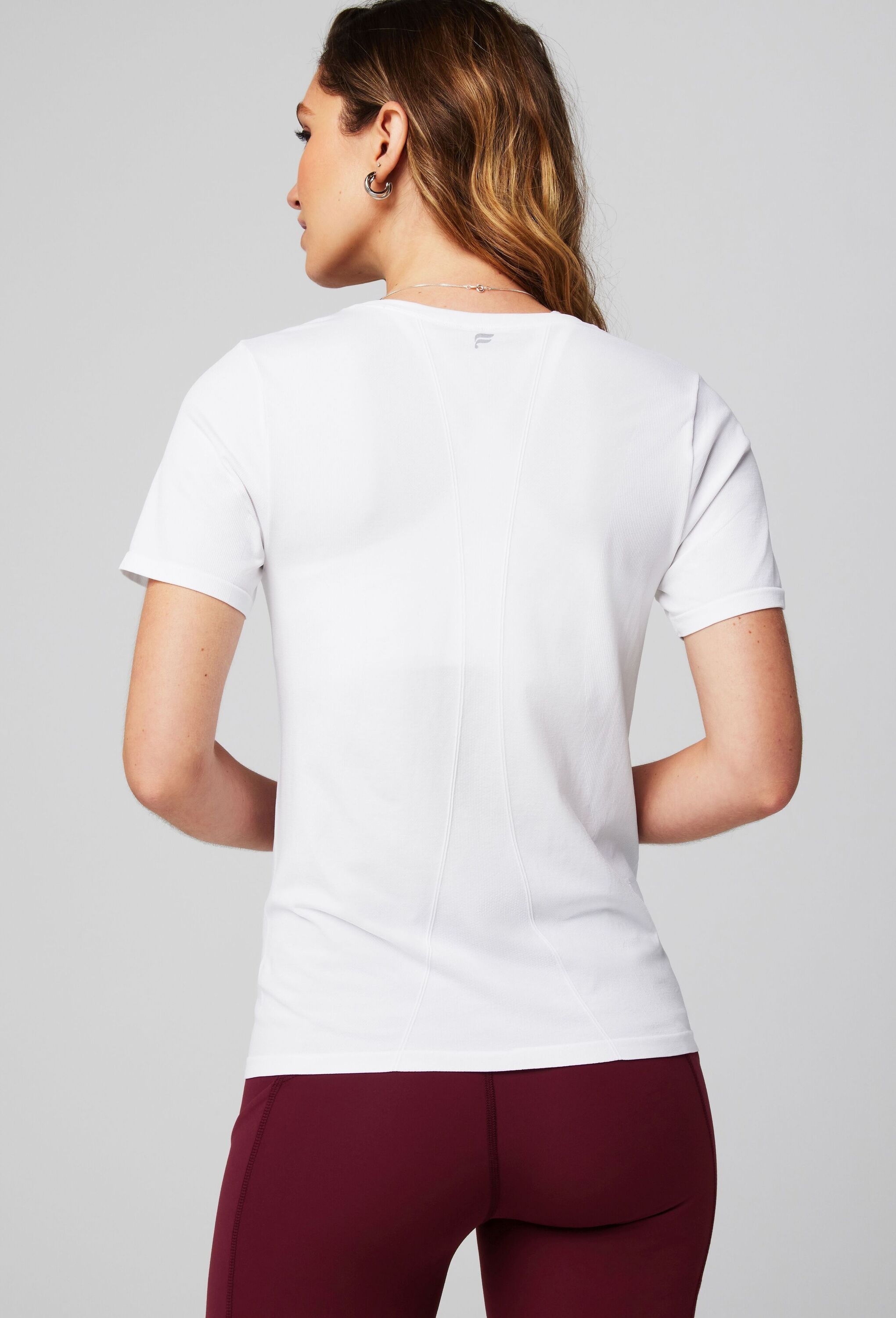 Fabletics Shirttop »Fabletics Top FEATHER TECH+ SHORT-SLEEVE TOP« aus leichtem Gewebe