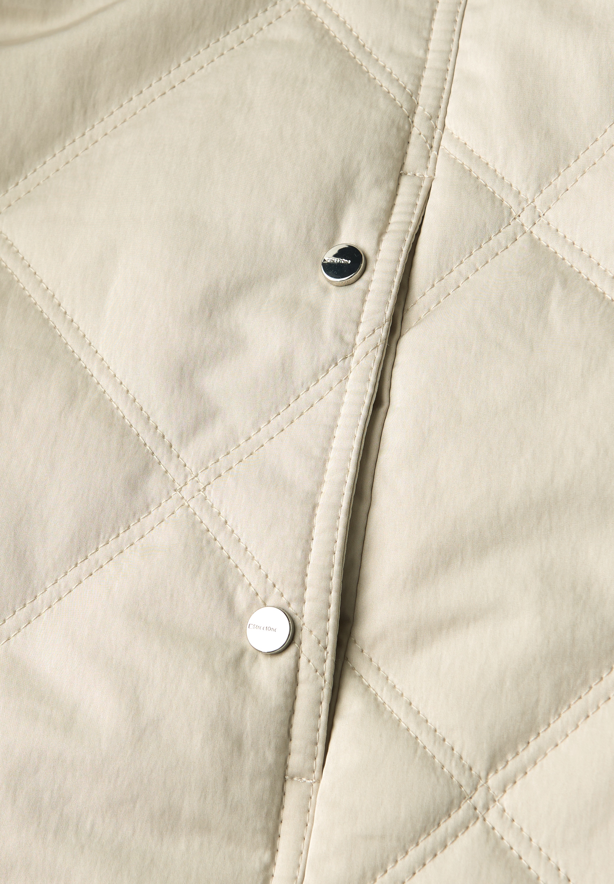 STREET ONE Steppjacke mit Kapuze mit abnehmbarer Jersey-Kapuze