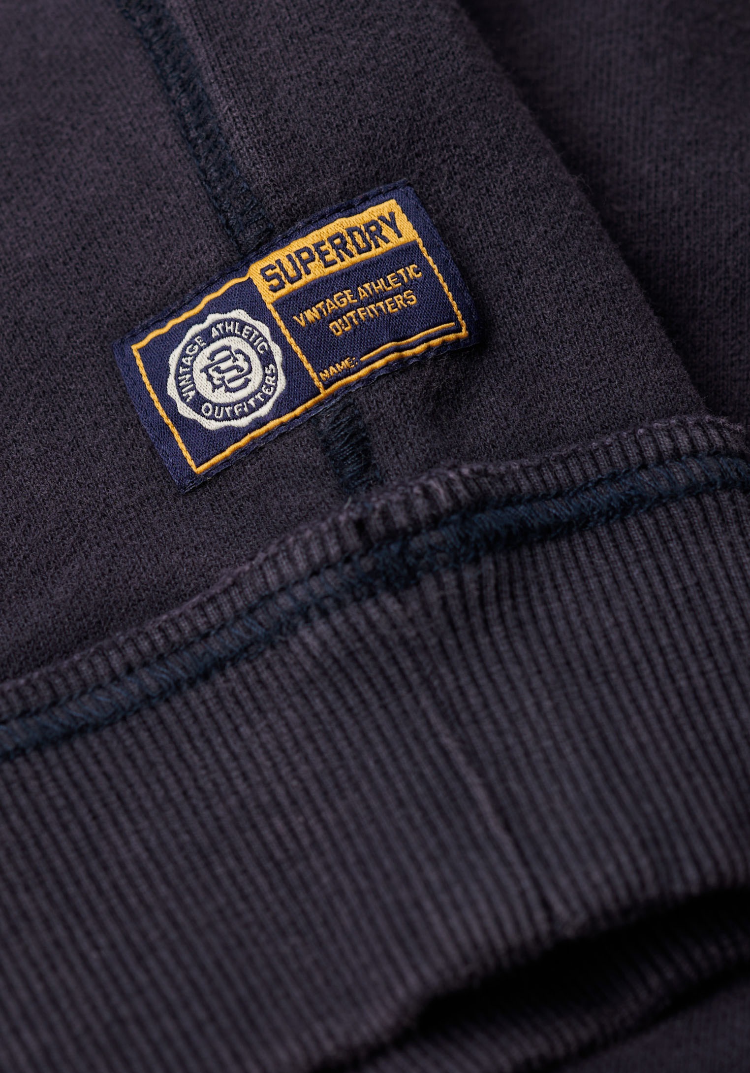 Superdry Sweatshirt »Vintage Athletic Henley Jumper«