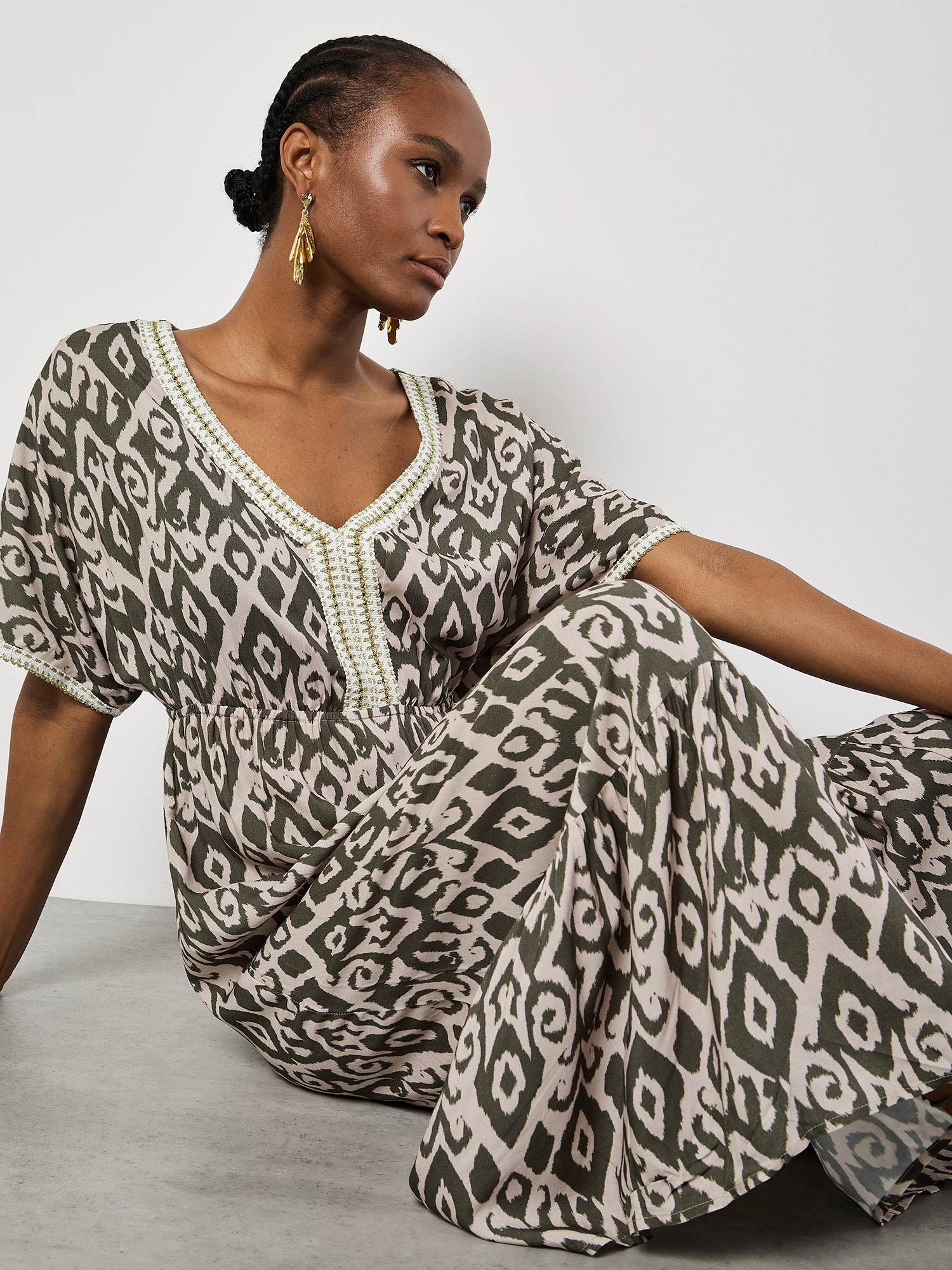 Apricot Maxikleid »Ikat-Batwing-Maxikleid« mit Crochet-Details