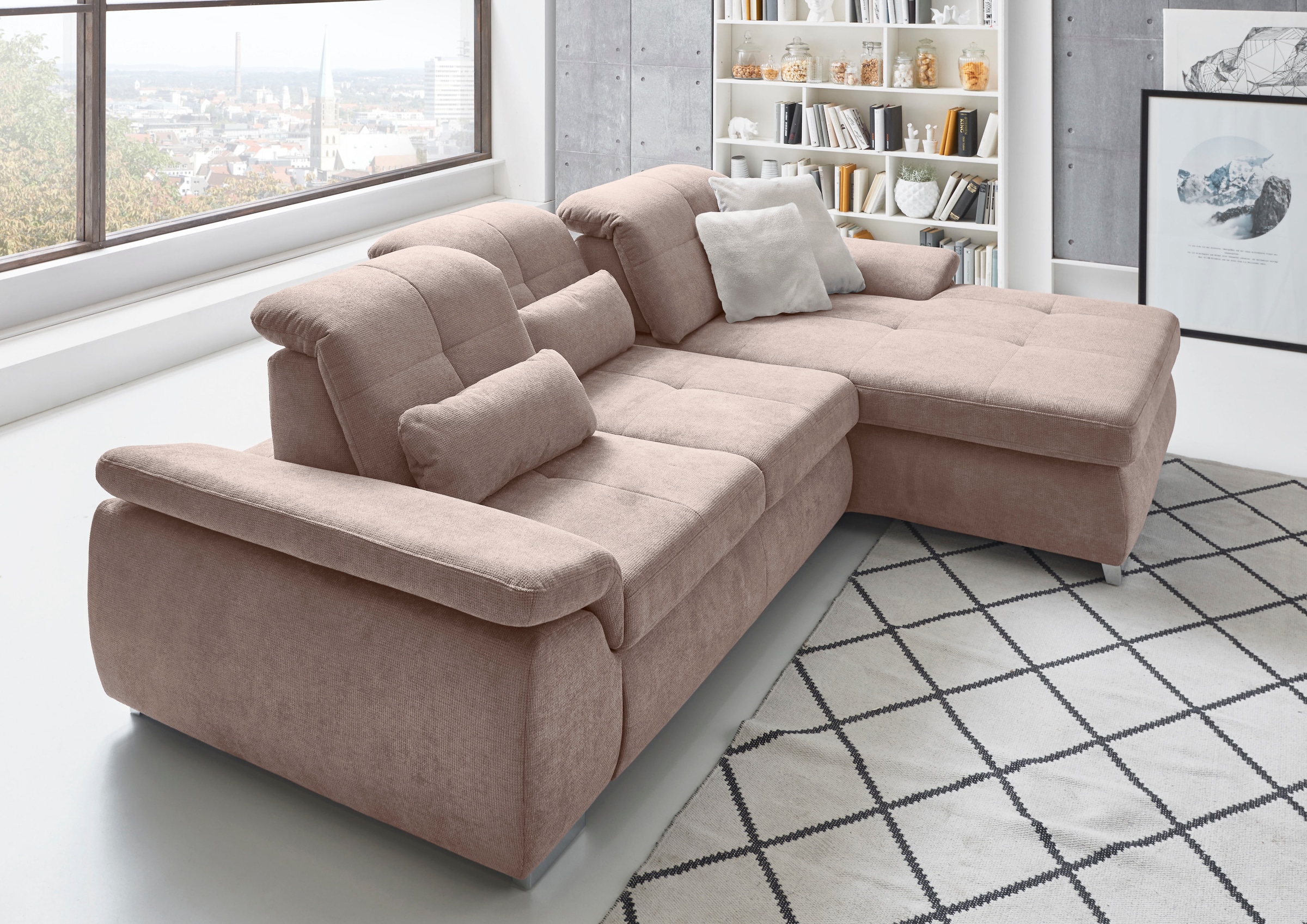 Die PlanBar Ecksofa »MP-IN16037 L-Form mit Federkern-Polsterung«, mit Sitztiefenverstellung & Zierkissen