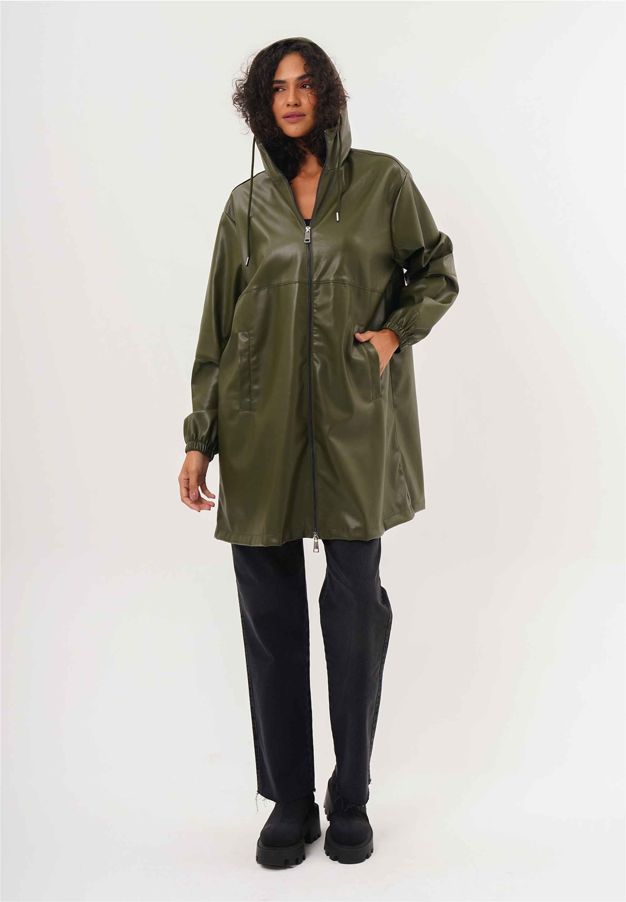 freshlions Outdoorjacke »Gillian«, (1 St.), aus stylishem Kunstleder