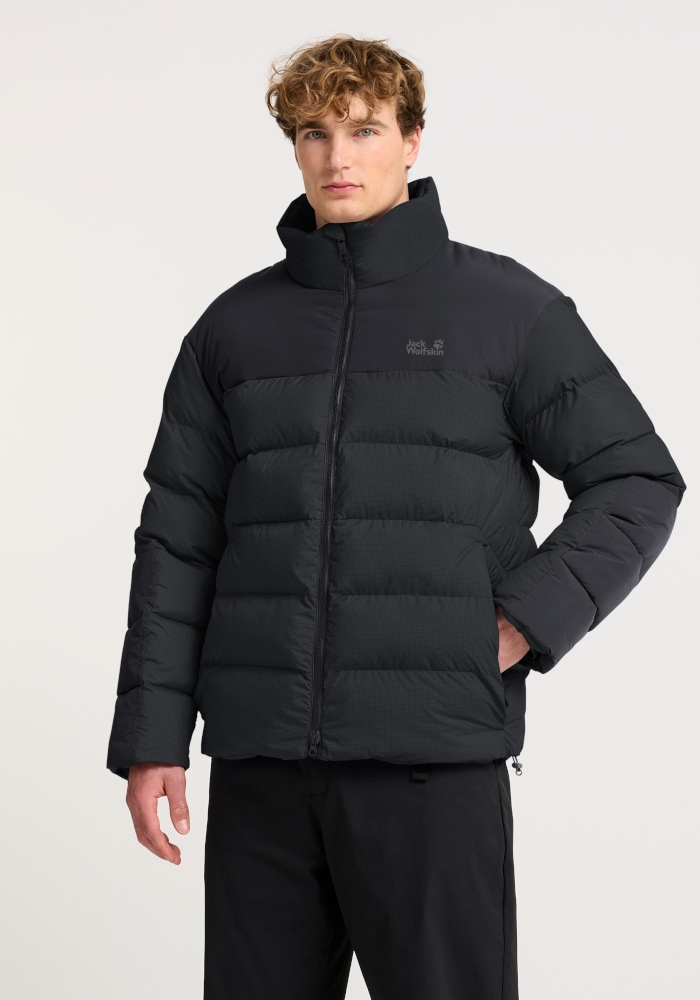 Jack Wolfskin Winterjacke "ICY HOLLOW JKT M" mit leichter Faserfüllung, schnell trocknend, aus Polyester