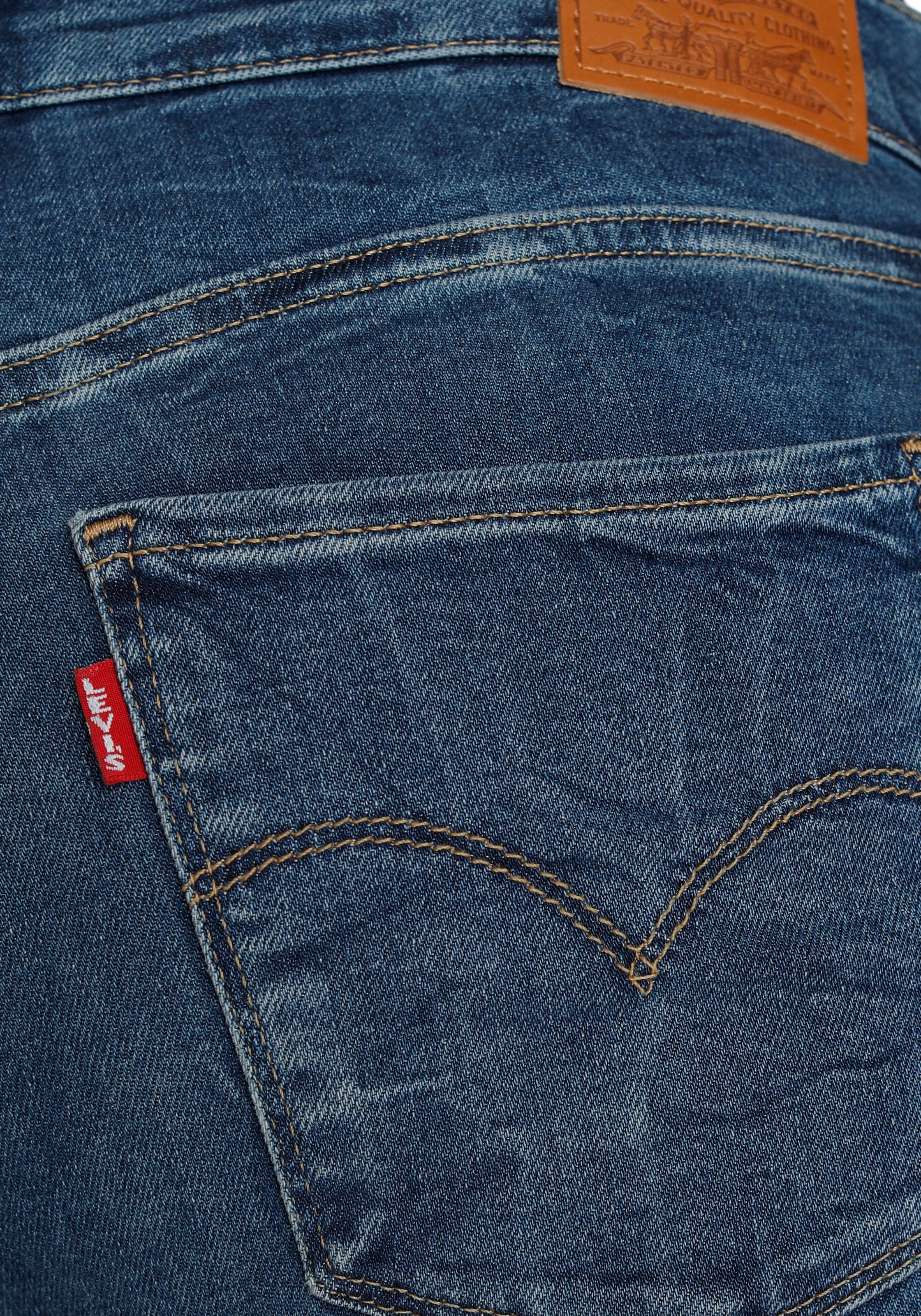 Levi's® Plus Skinny-fit-Jeans »720 High-Rise«, mit hoher Leibhöhe