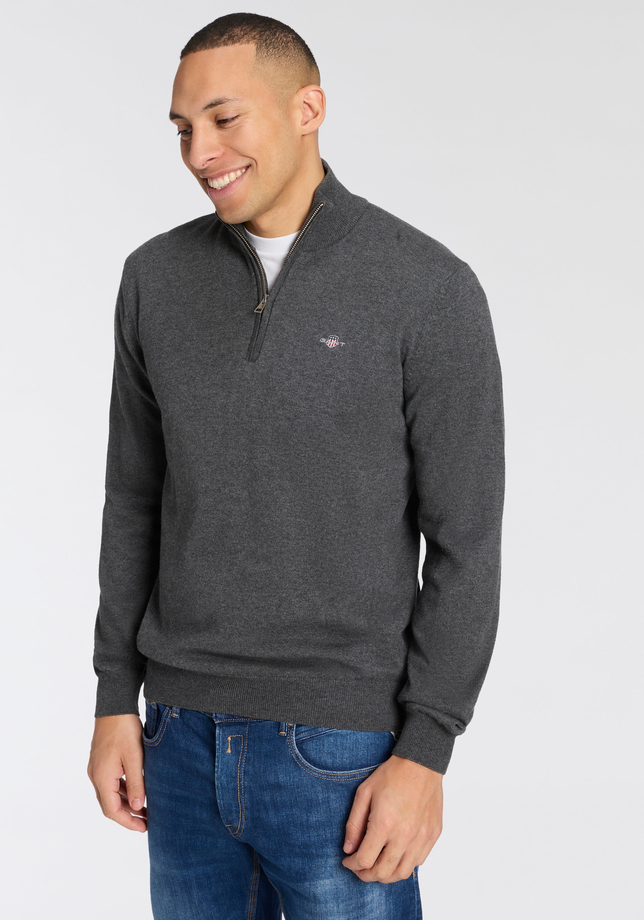 Thumbnail - Gant Stehkragenpullover "COTTON/WOLL HALF ZIP" mit Rippstrick-Details, normale Passform
