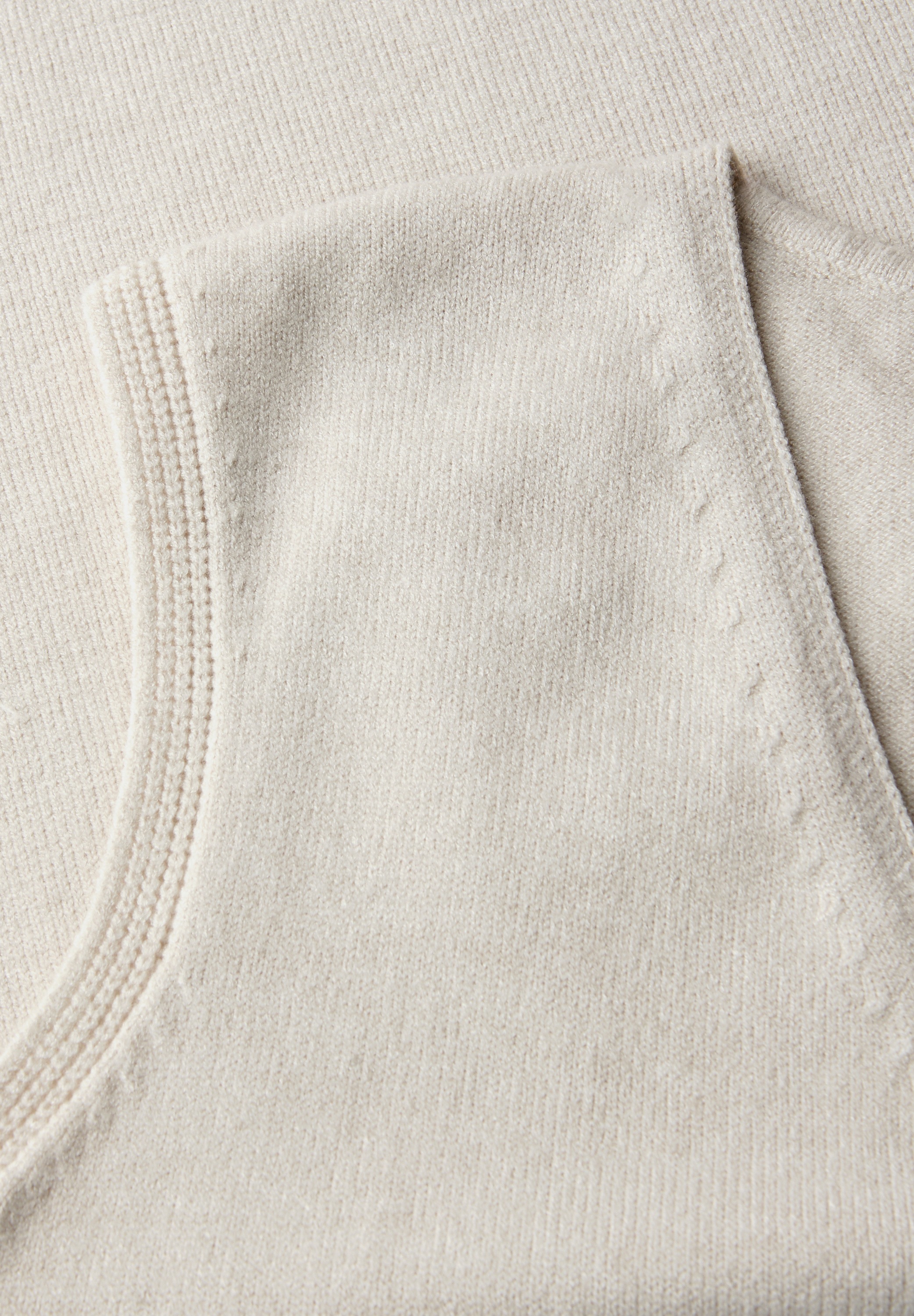 STREET ONE Kurzarmpullover aus softem Materialmix