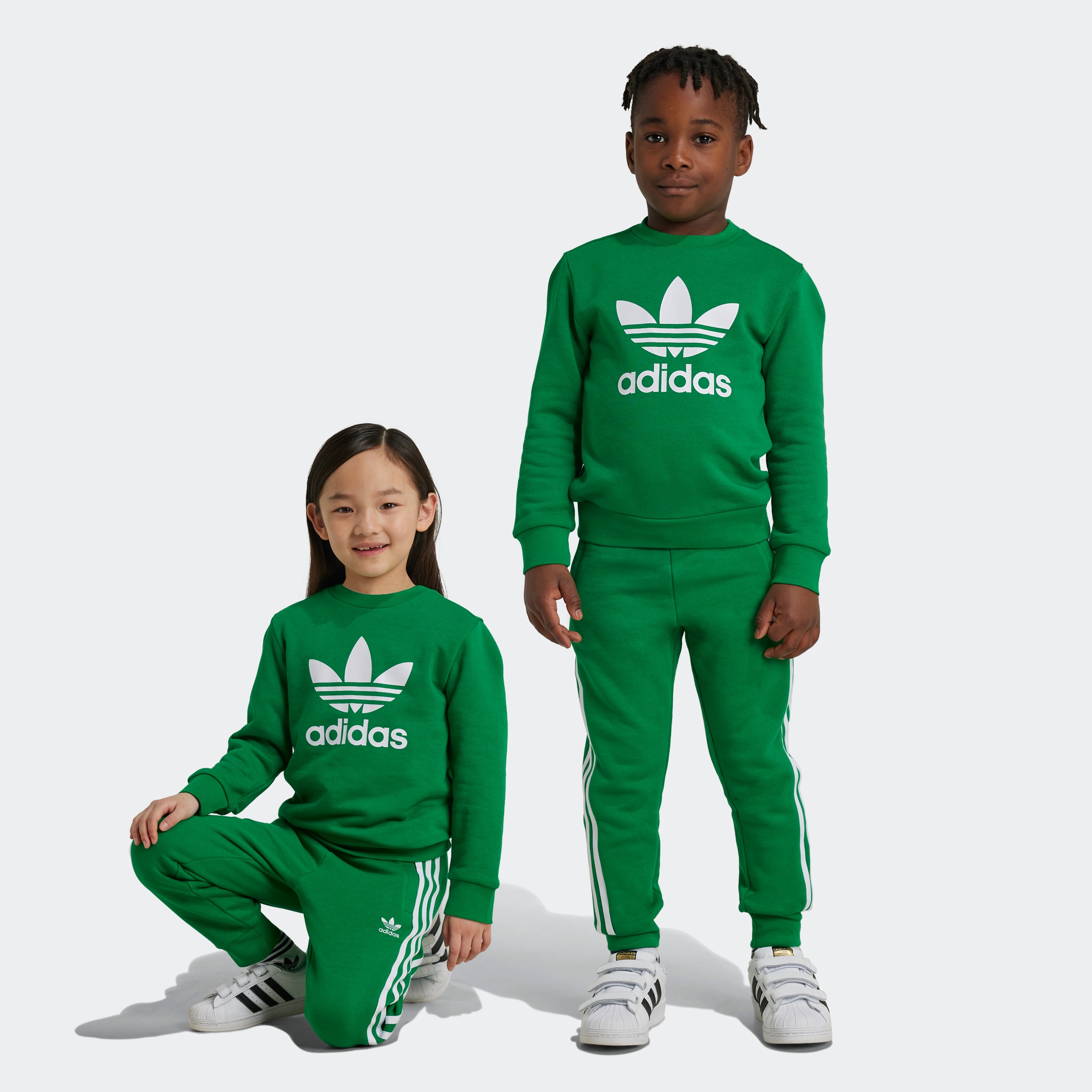 adidas Originals Trainingsanzug »TREFOIL CREW SE«, (2 tlg.)