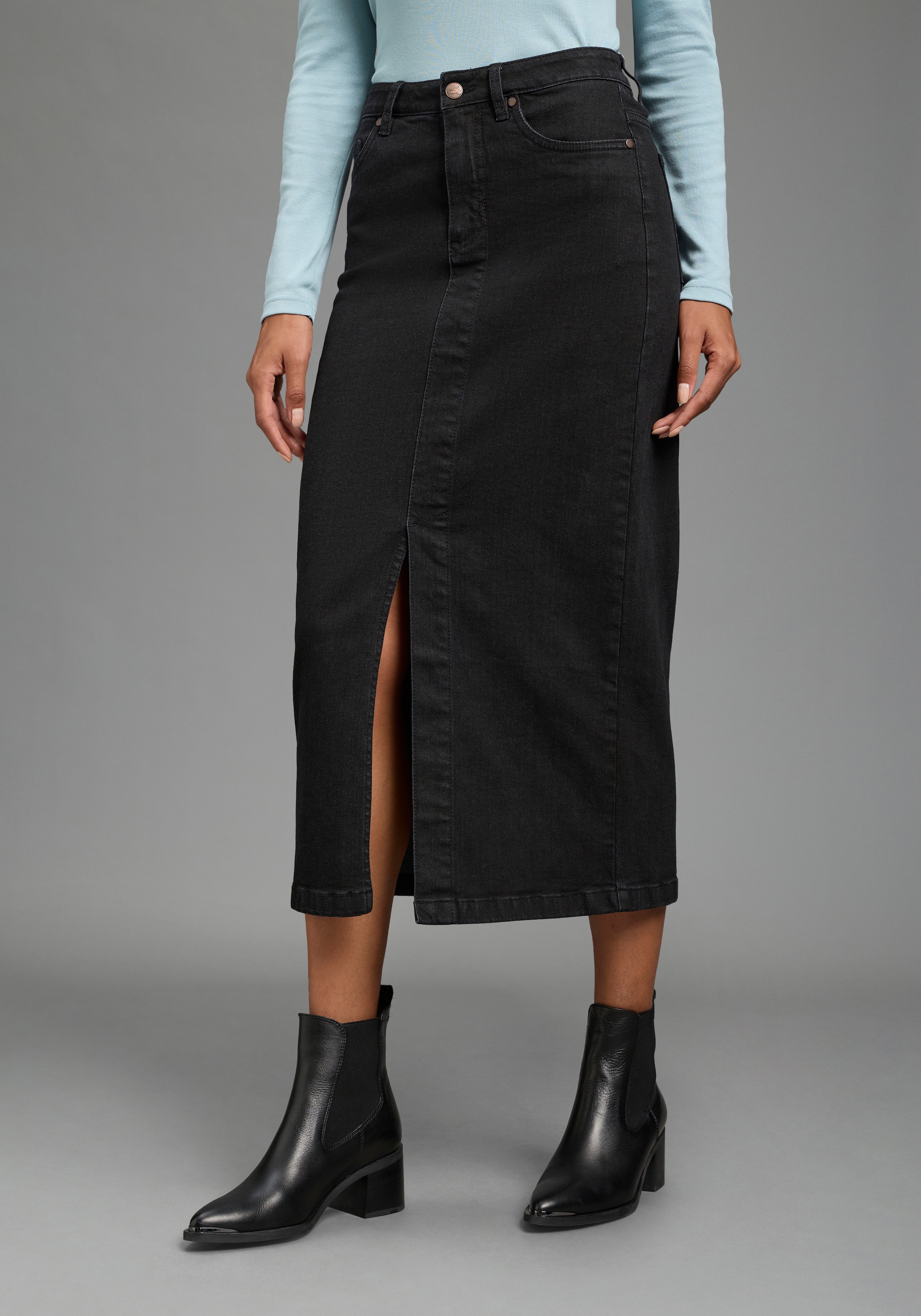 Arizona Jeansrock »lang« wadenlang, mit Schlitz, figurbetonte Passform, aus elastischem Denim