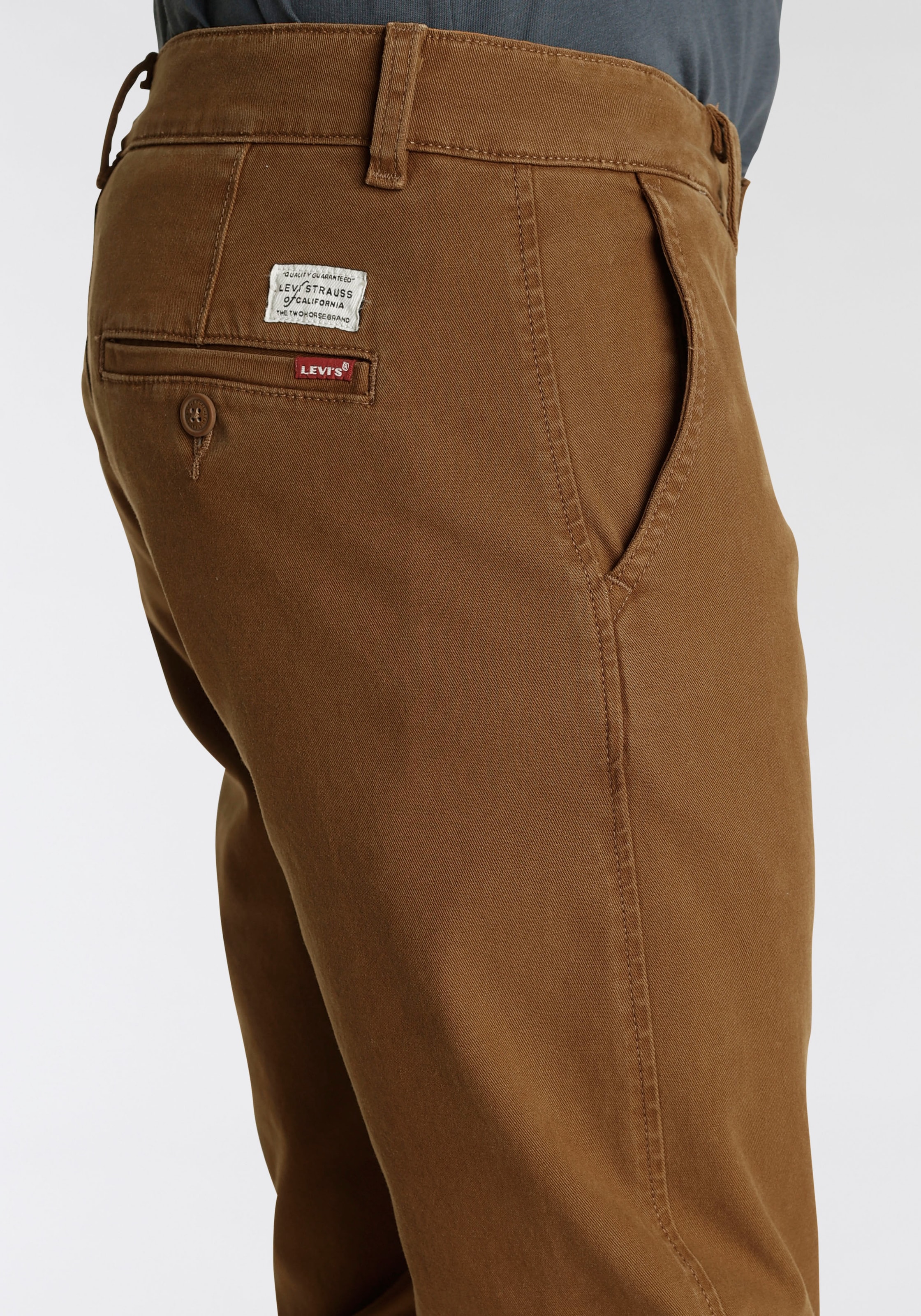 Levi's® Chinohose »LE XX CHINO SLIM TAPER«, mit Markenlogo