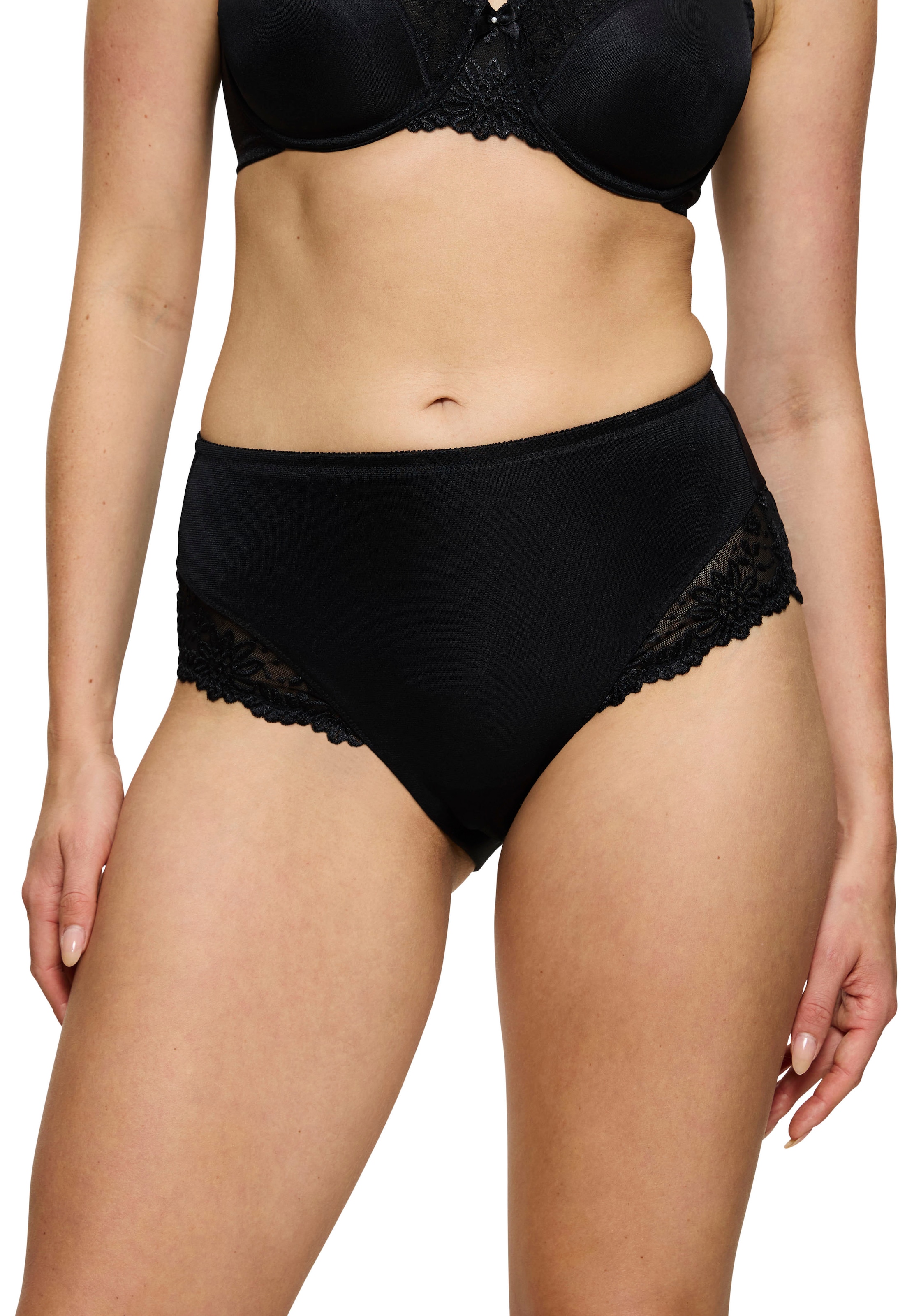 Triumph Maxislip "Ladyform Soft", mit Spitze, femininer Stil, glatt, elegan günstig online kaufen