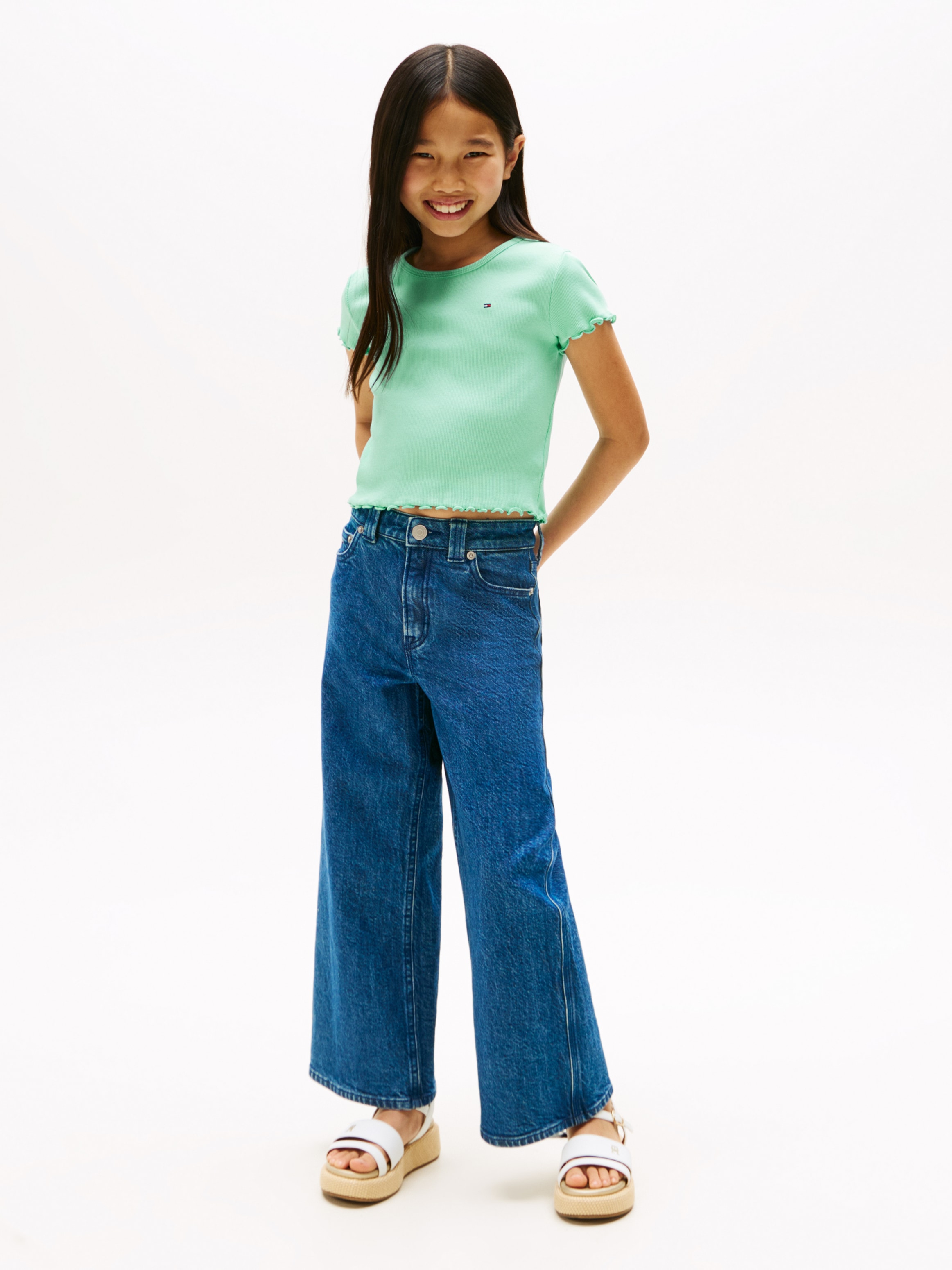 Tommy Hilfiger T-Shirt »ESSENTIAL RIB TOP SS«, mit Babylock-Kanten, mit Logostickerei