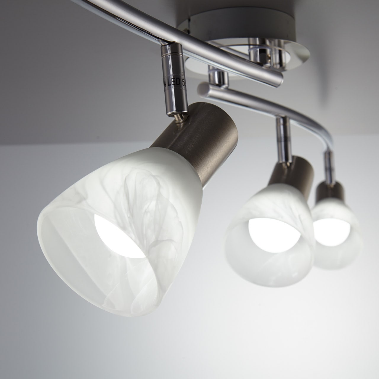 B.K.Licht LED Deckenstrahler, 4 flammig, Leuchtmittel E14 | Leuchtmittel wechselbar, LED Deckenlampe Wohnzimmer schwenkbar E14 Metall Glas Spot Leuchte